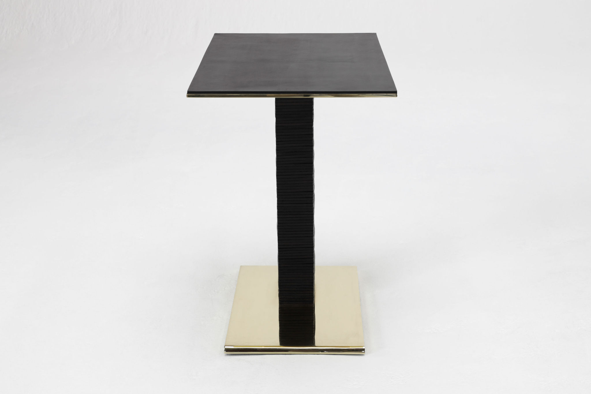 Twentieth Christopher Kreiling Cantilever Infinity Side Table 7