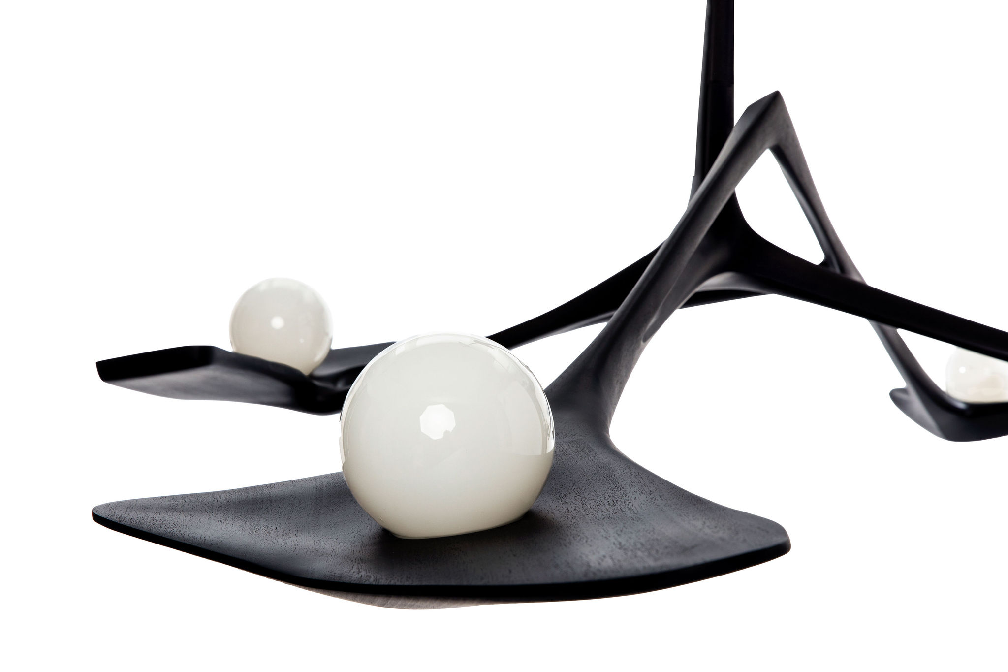 Twentieth ThomasNewman Pearl Ebonized 6