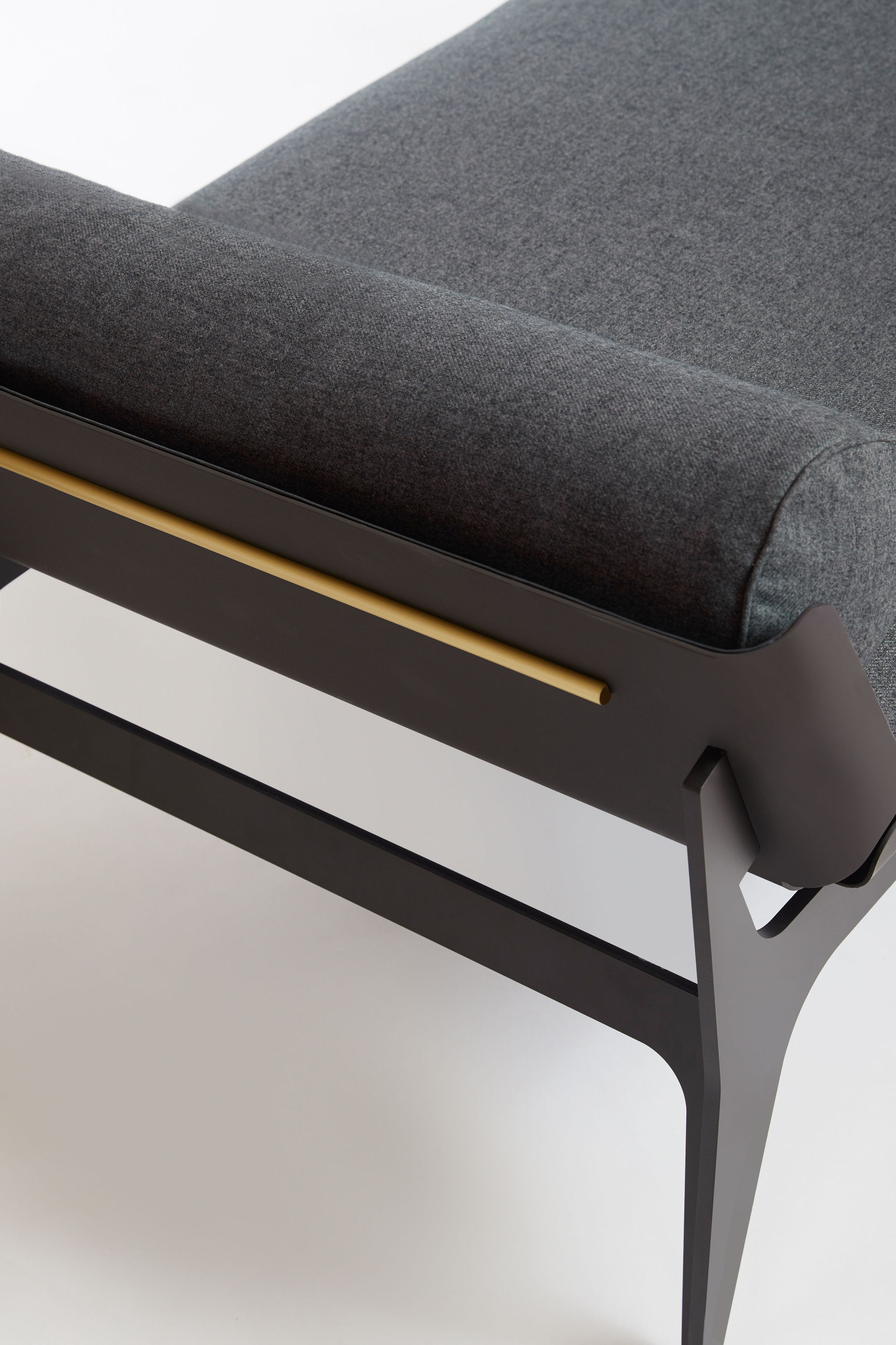 Twentieth GabrielScott BOUDOIR Daybed CloseUp 02