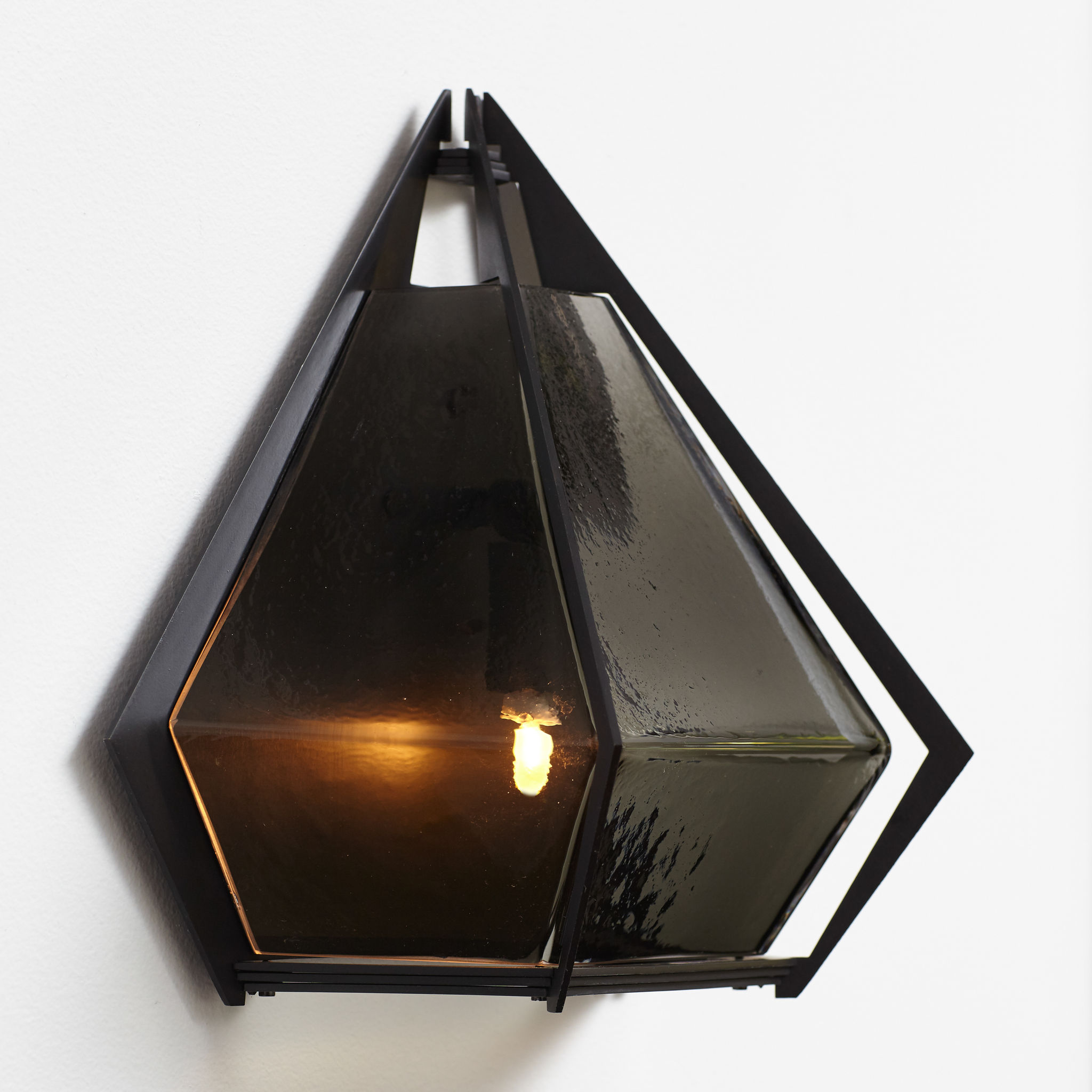 Twentieth GabrielScott HARLOW WallSconce Smoked Black