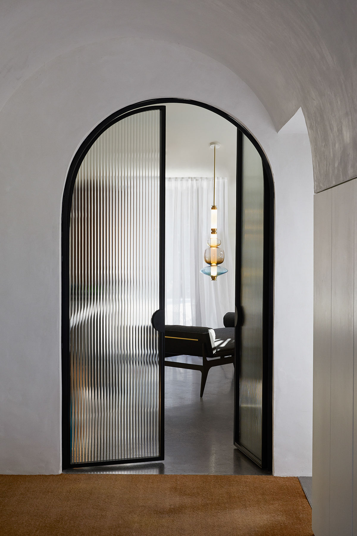 Twentieth GabrielScott LUNA Pendant SITU 6