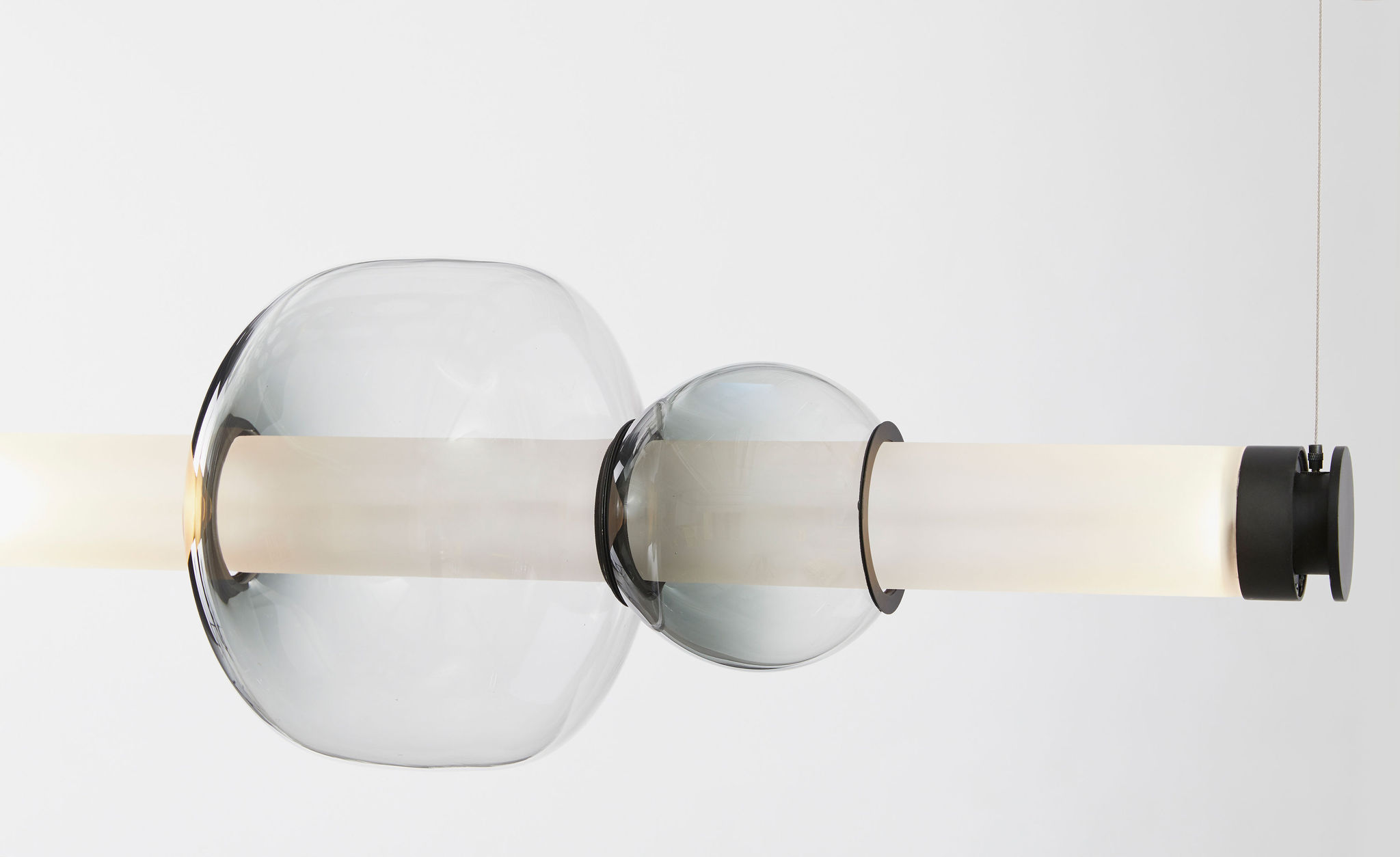 Twentieth GabrielScott LUNAchandelier TIER1 Black Closeup