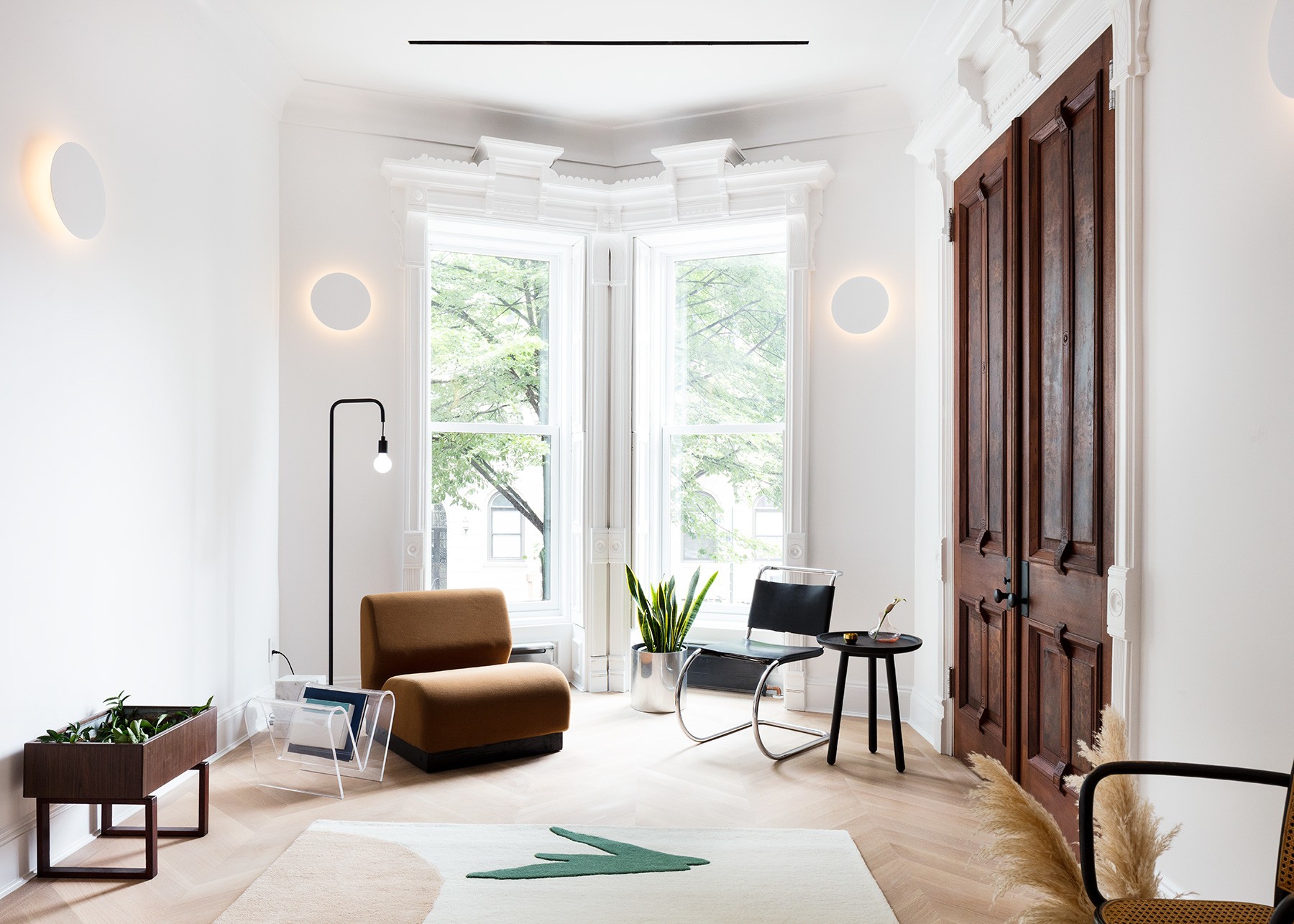 Twentieth Ross Gardam Polar Wall Light 02