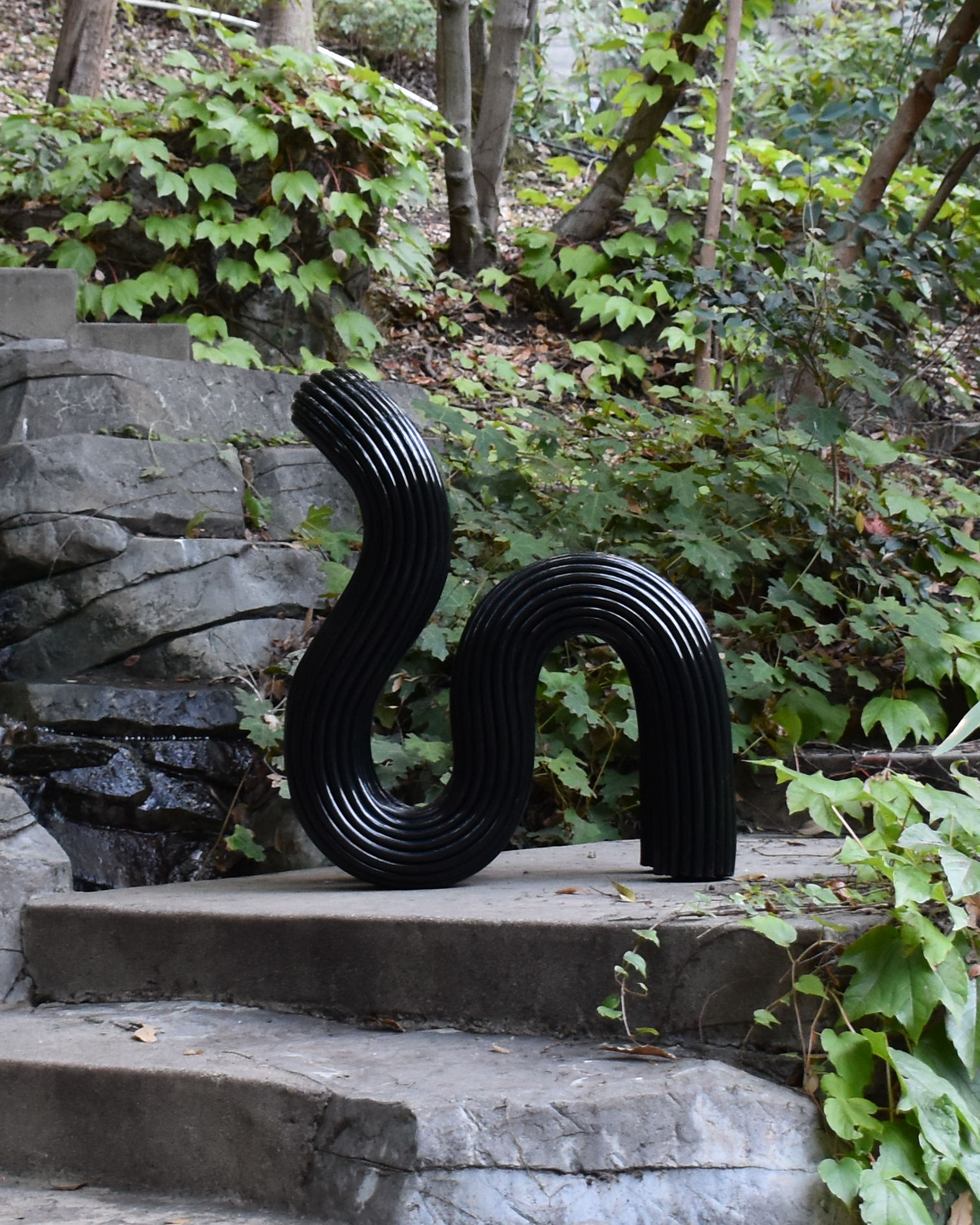 Twentieth AraThorose 7M Chair Black Rubber