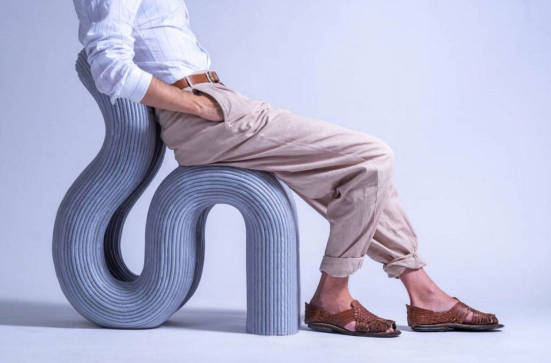 Twentieth AraThorose 7M Chair SITU