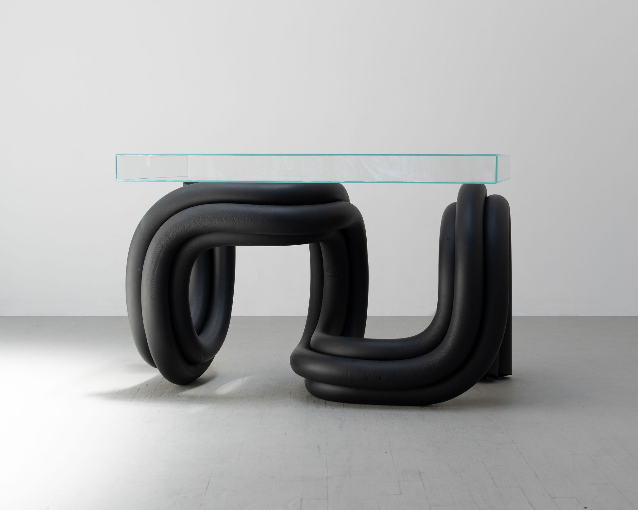 Twentieth AraThorose ULU XT BlackNeoprene 3