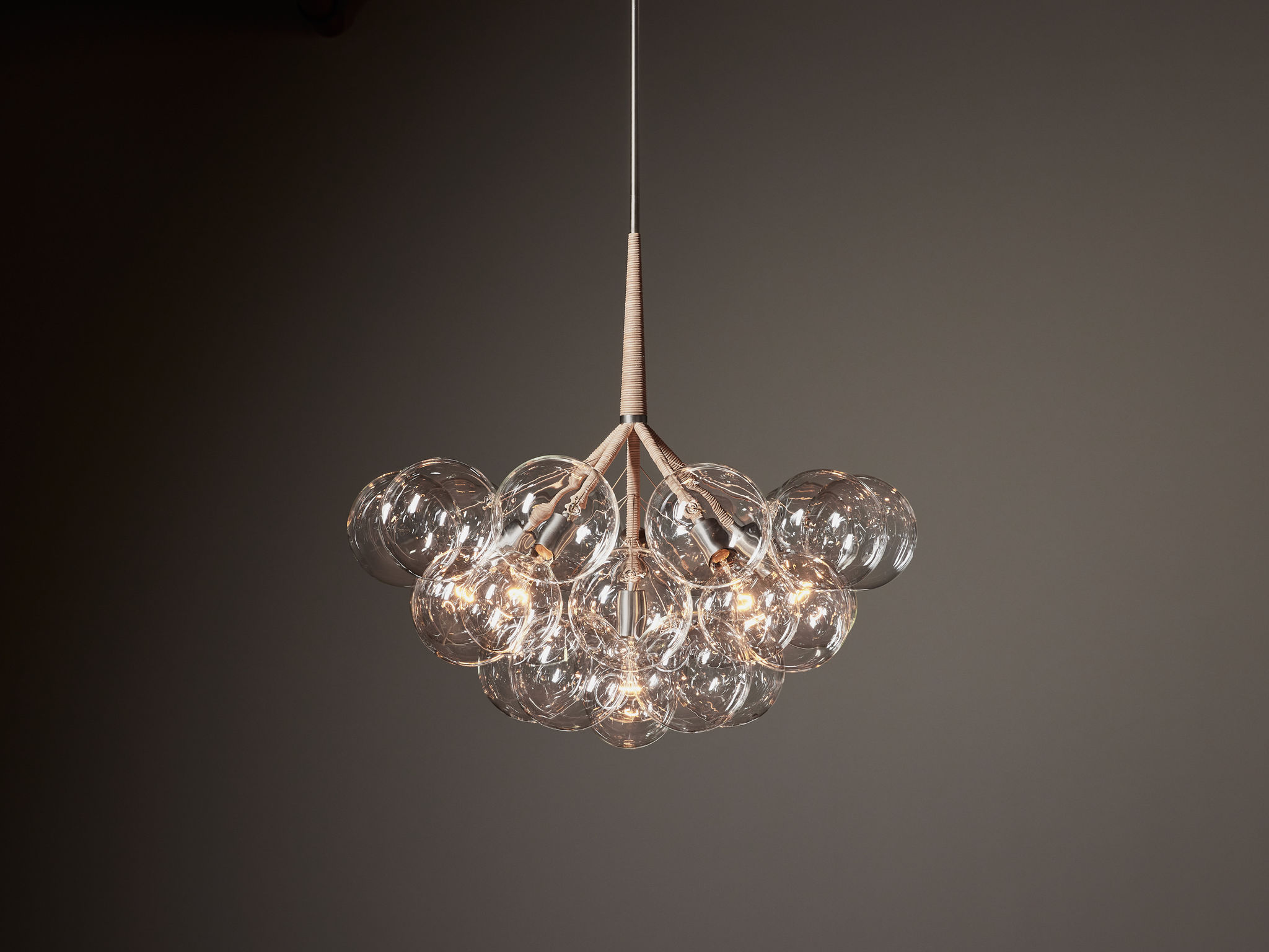 Twentieth PELLE JumboBubbleChandelier Clear On