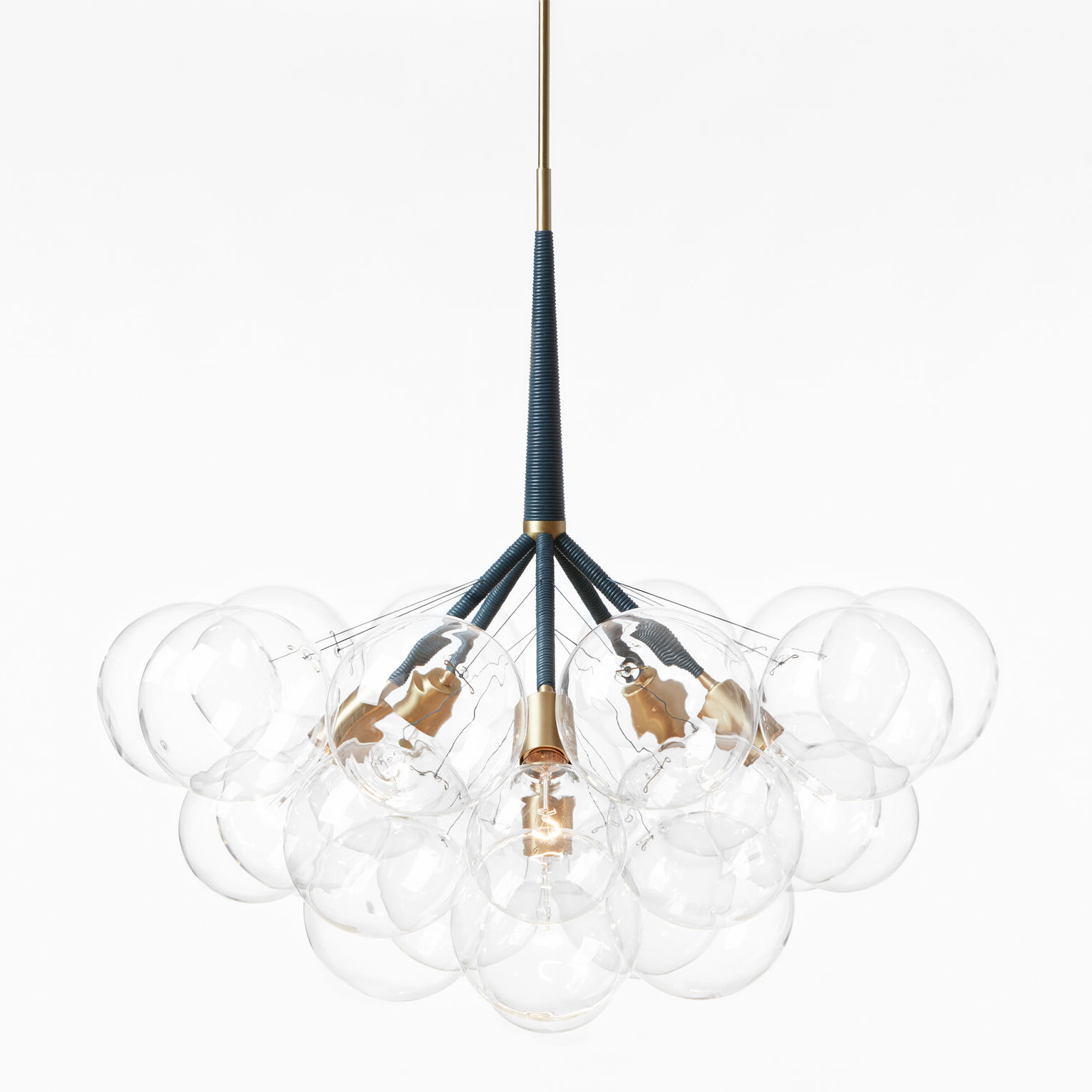 Twentieth PELLE JumboBubbleChandelier Clear Whitebg
