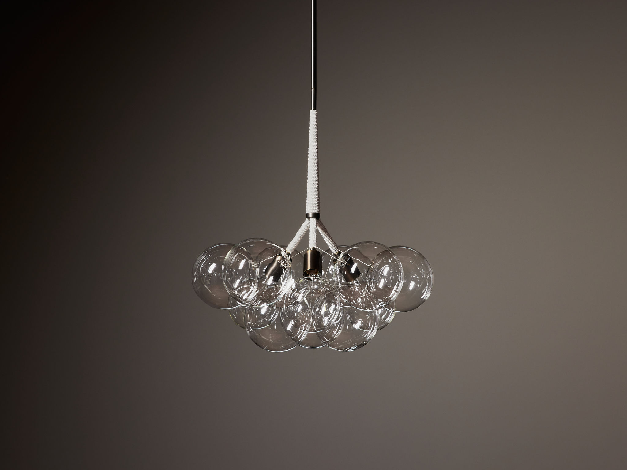 Twentieth PELLE LargeBubbleChandelier Off