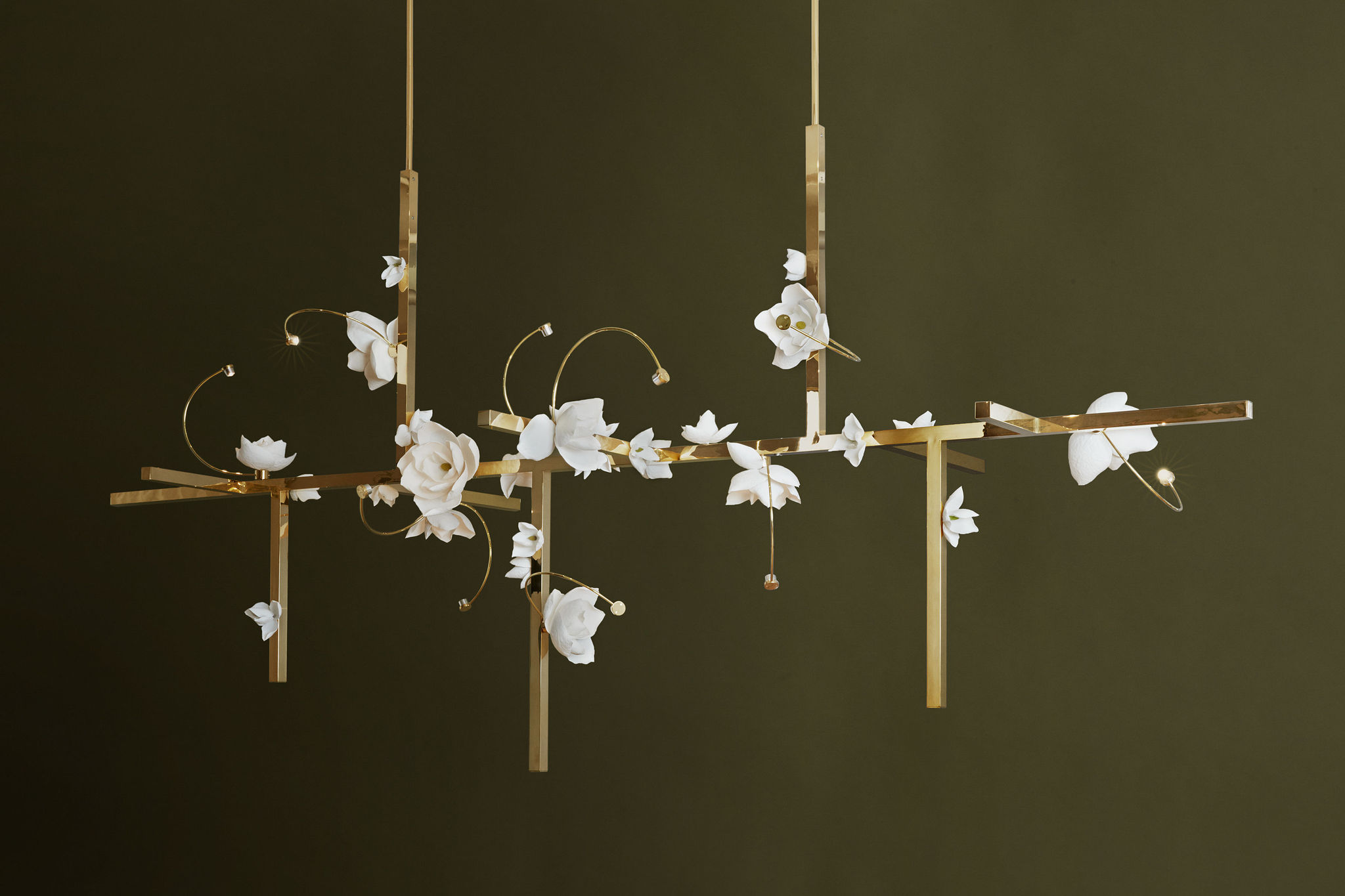 Twentieth PELLE LureChandelier 01