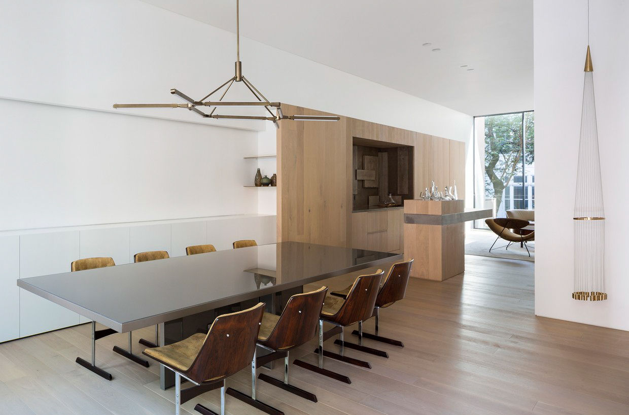 Twentieth PELLE PrisCrownChandelier AntiqueBrass SITU