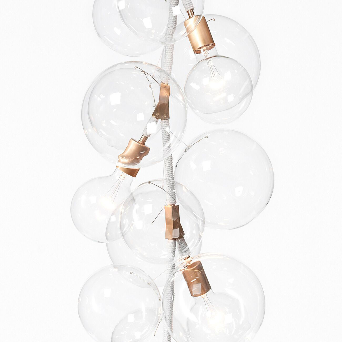 Twentieth PELLE TallBubbleChandelier WhiteBG CloseUp 2