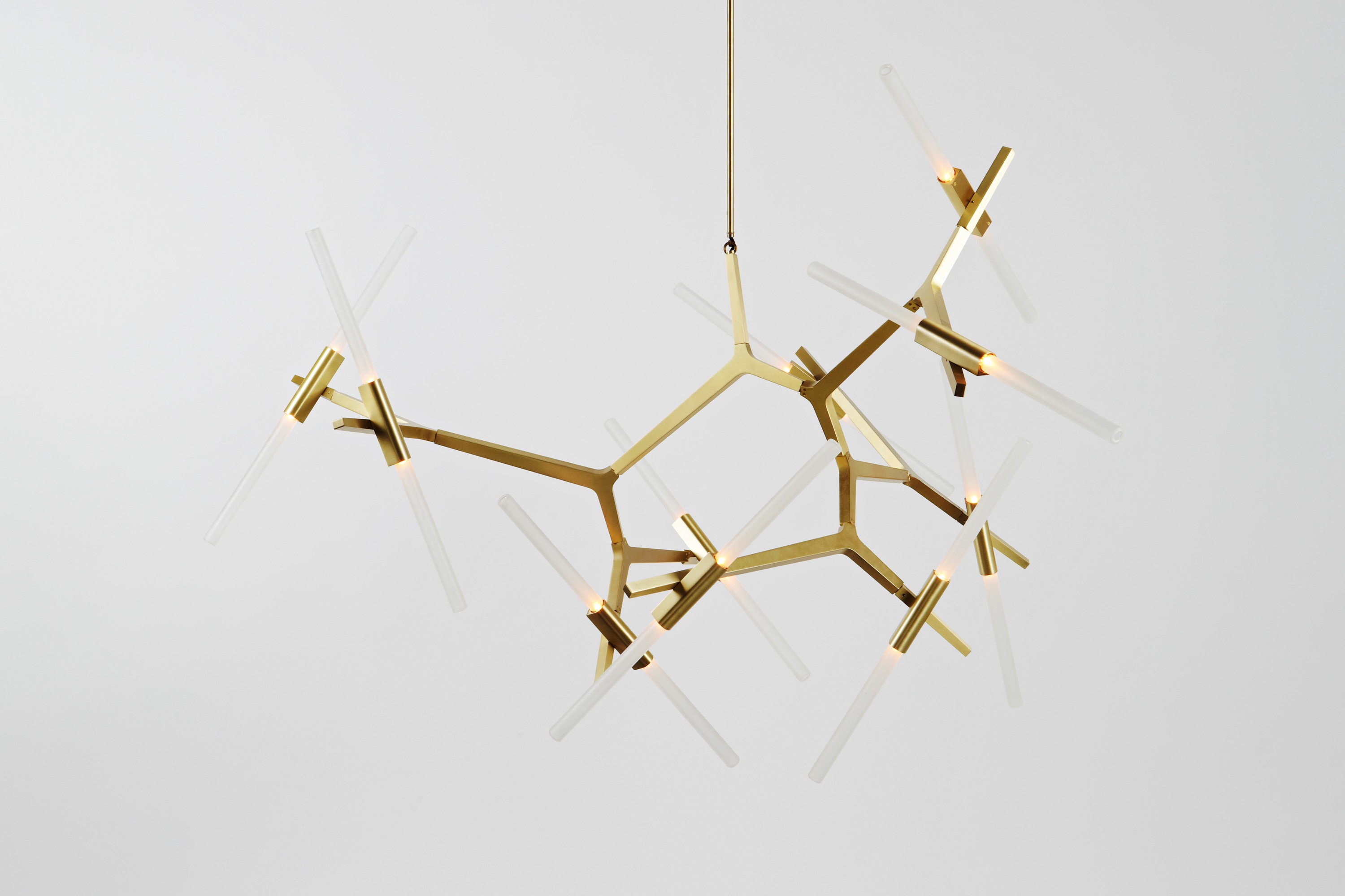 Twentieth_RollHill_AGNES_Chandelier20_Brass_Straight-Edit1