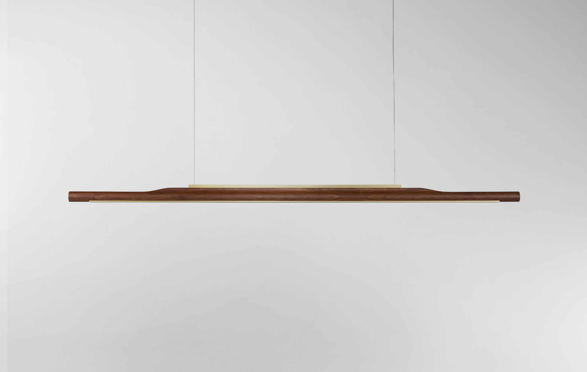 Twentieth RossGardam Arbour Walnut