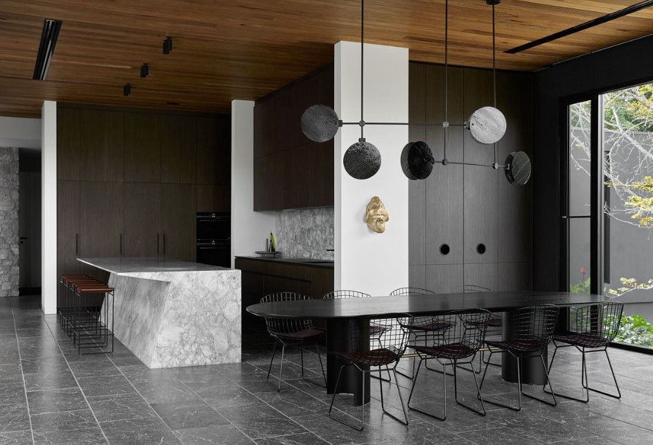 Twentieth RossGardam NEBULAE Horizontal5 SITU