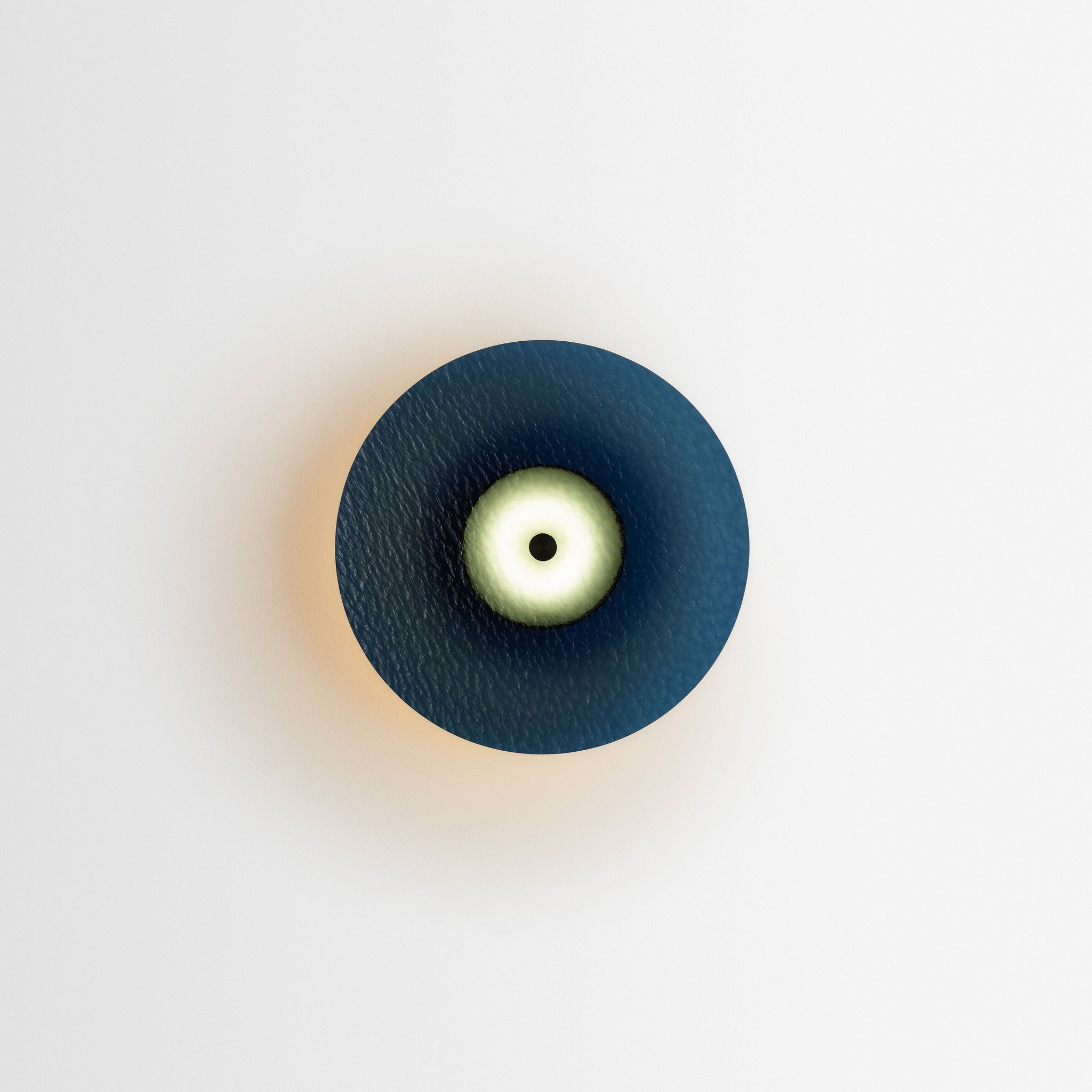 Twentieth RossGardam NEBULAE WallLight BlueRipple Black
