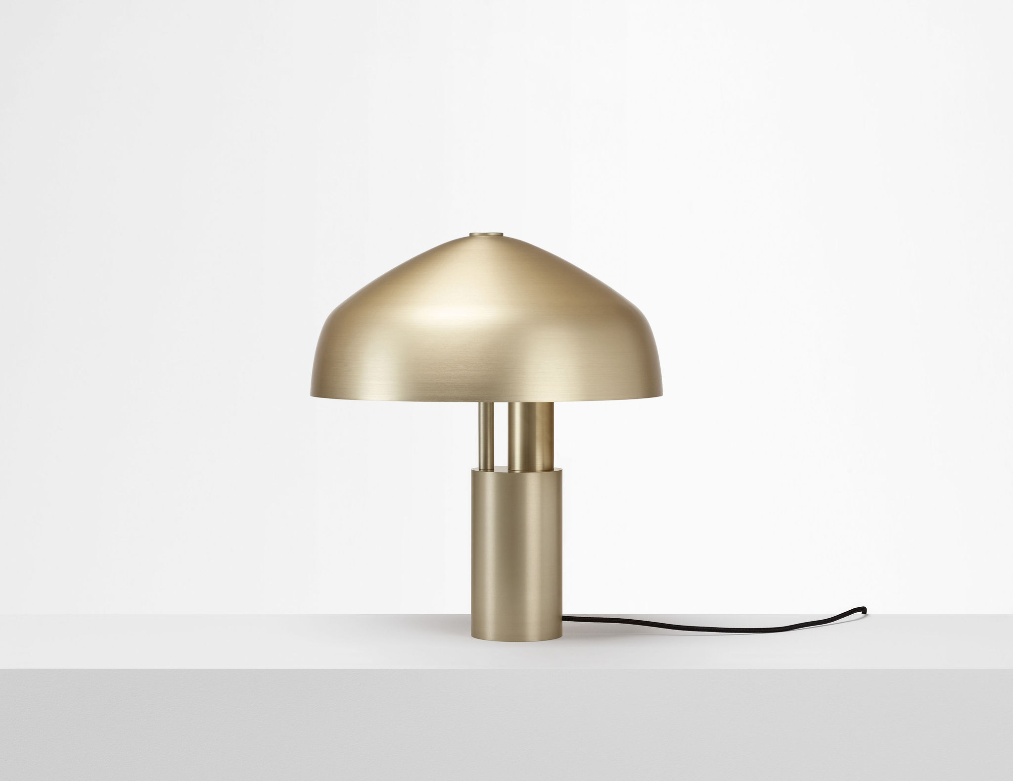 Twentieth RossGardam ORA DeskLamp Champagne