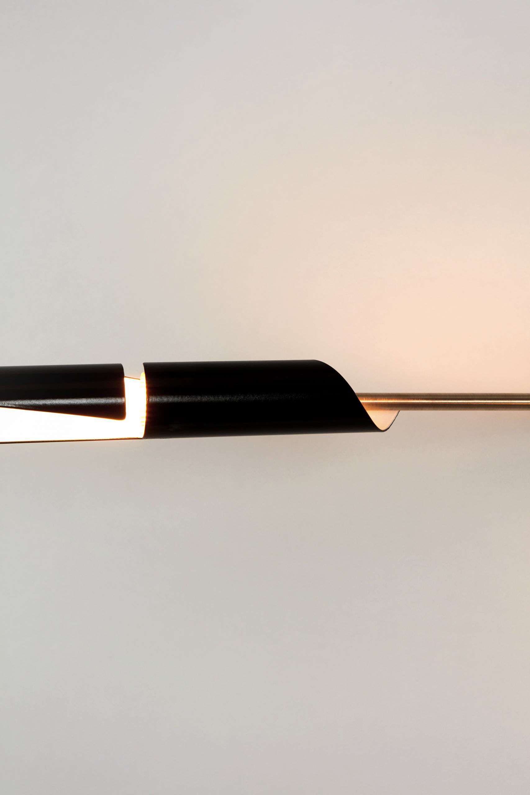 Twentieth RollHill BODEN Sconce01 Detail 2