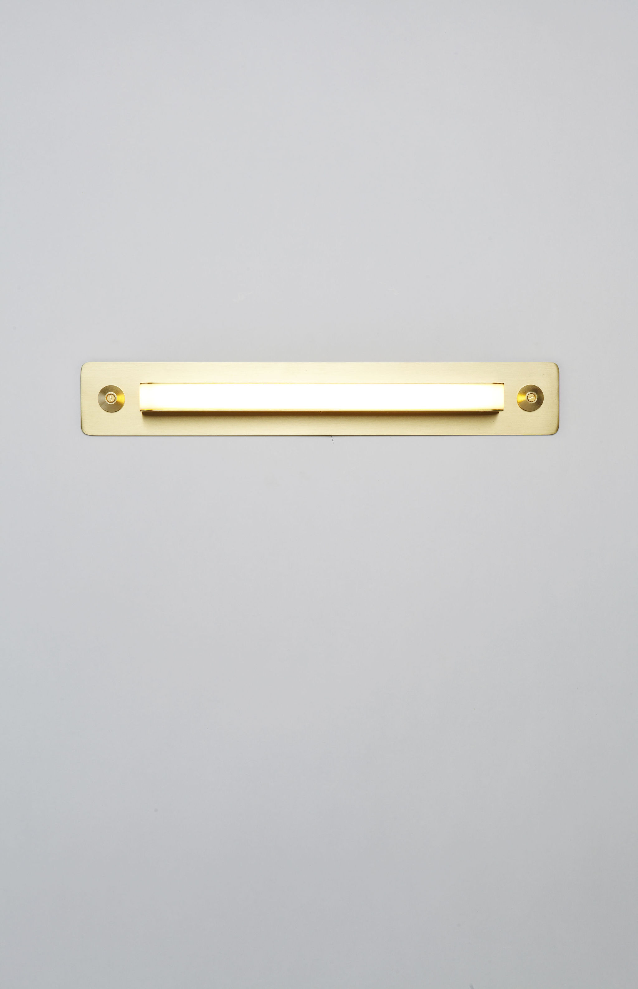 Twentieth RollHill HALO Sconce18 Brass Horizontal