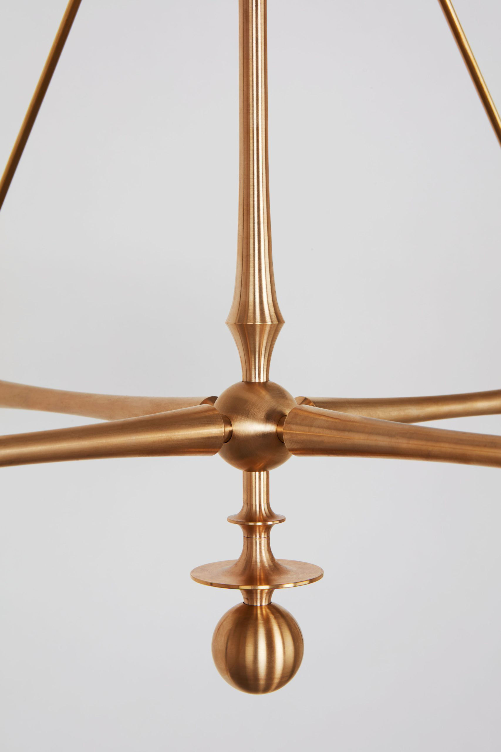 Twentieth RollHill RueSala FourArmPendant Detail