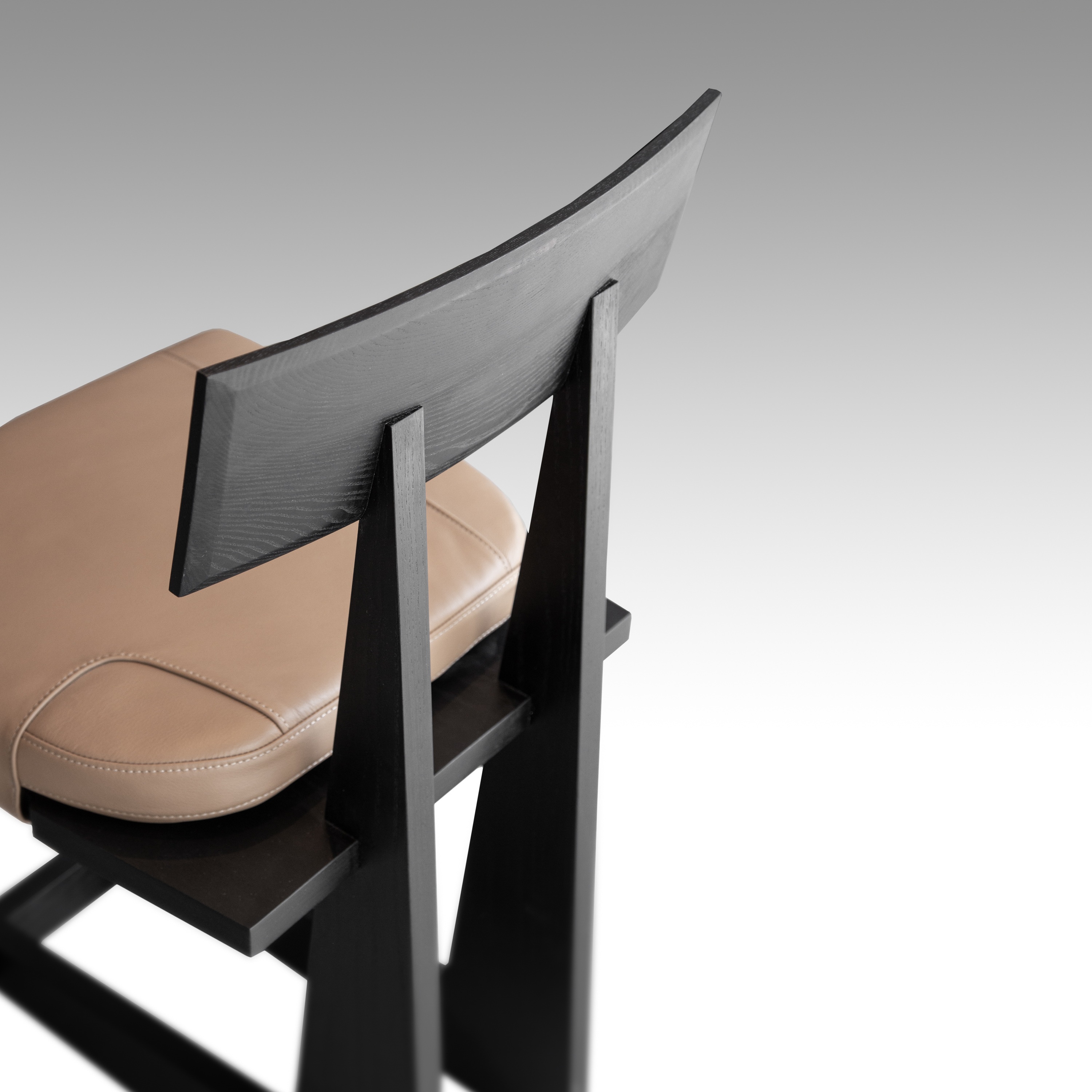 OKHA Diningchairs VoidDark 07 Jca