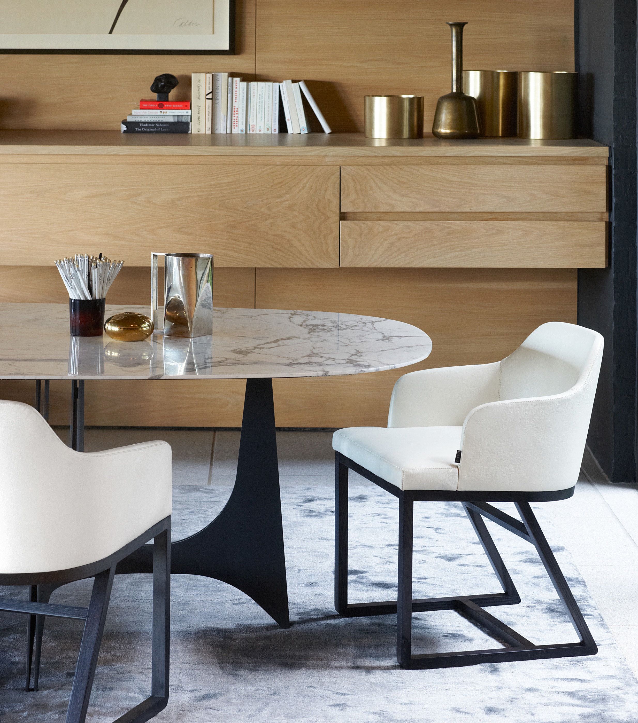 Twentieth OKHA Planalto Dining Table In Situ 02