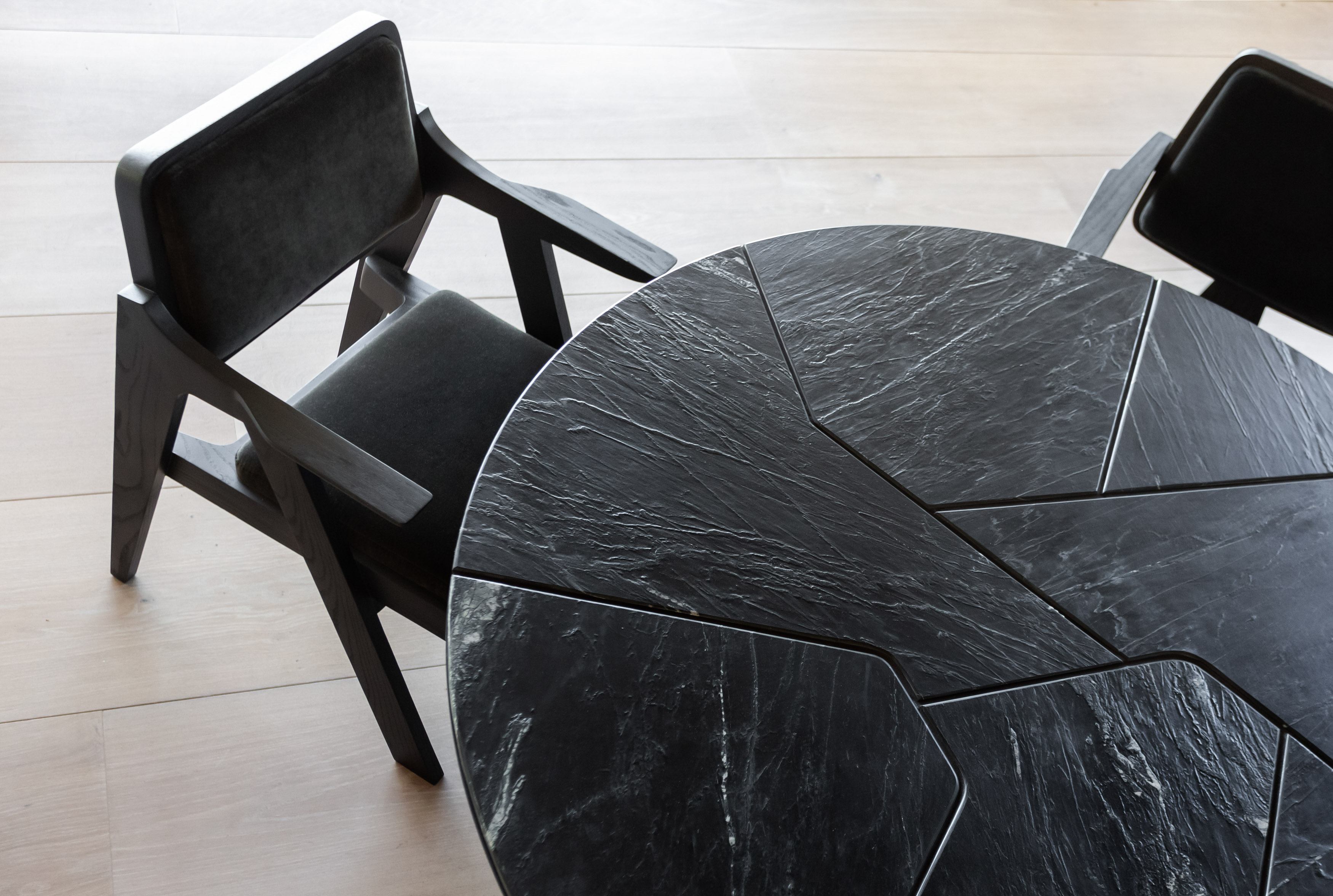 OKHA_Dining Tables_Proxima_0A_08