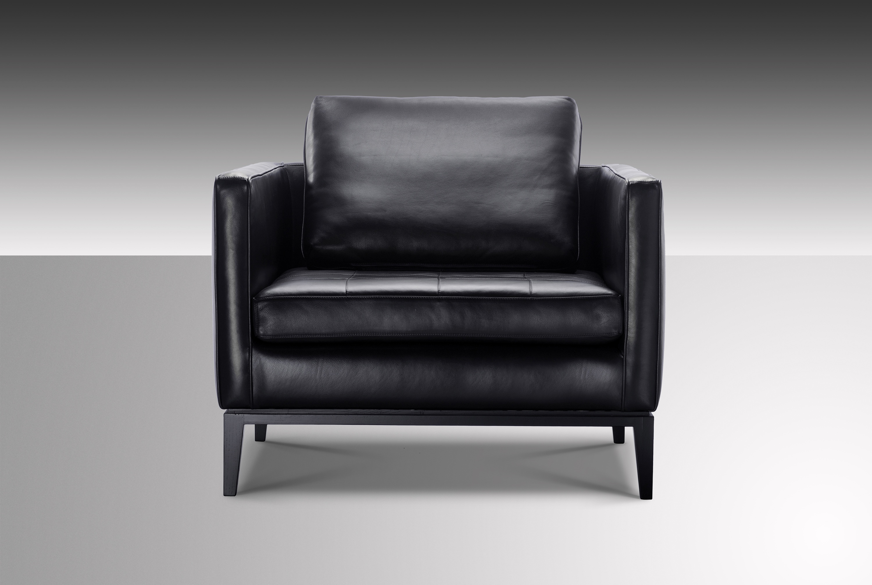 _Armchairs_Hunt_Timber Base_2019_04_24_B