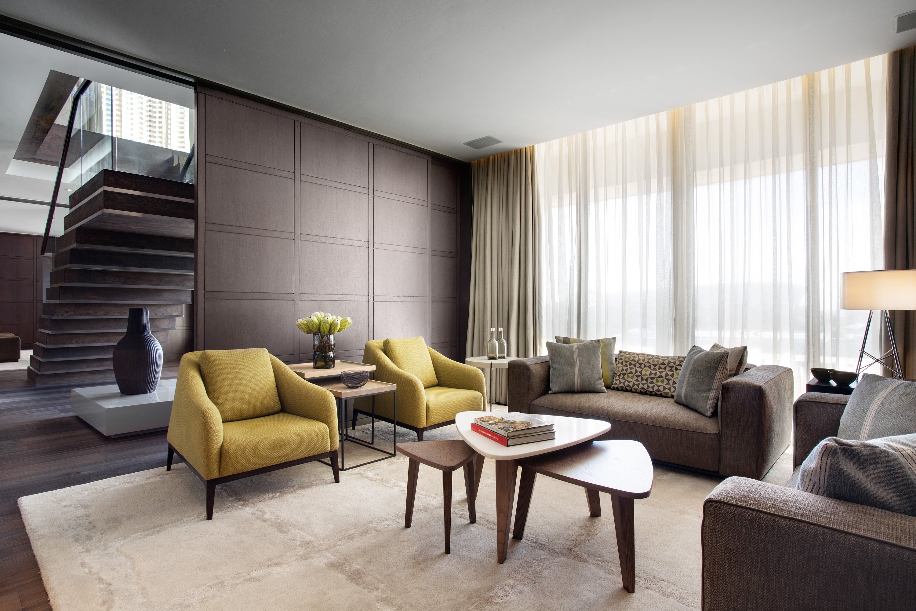 OKHA 0B 01 ZA TheOneKM2K Armchairs Artists