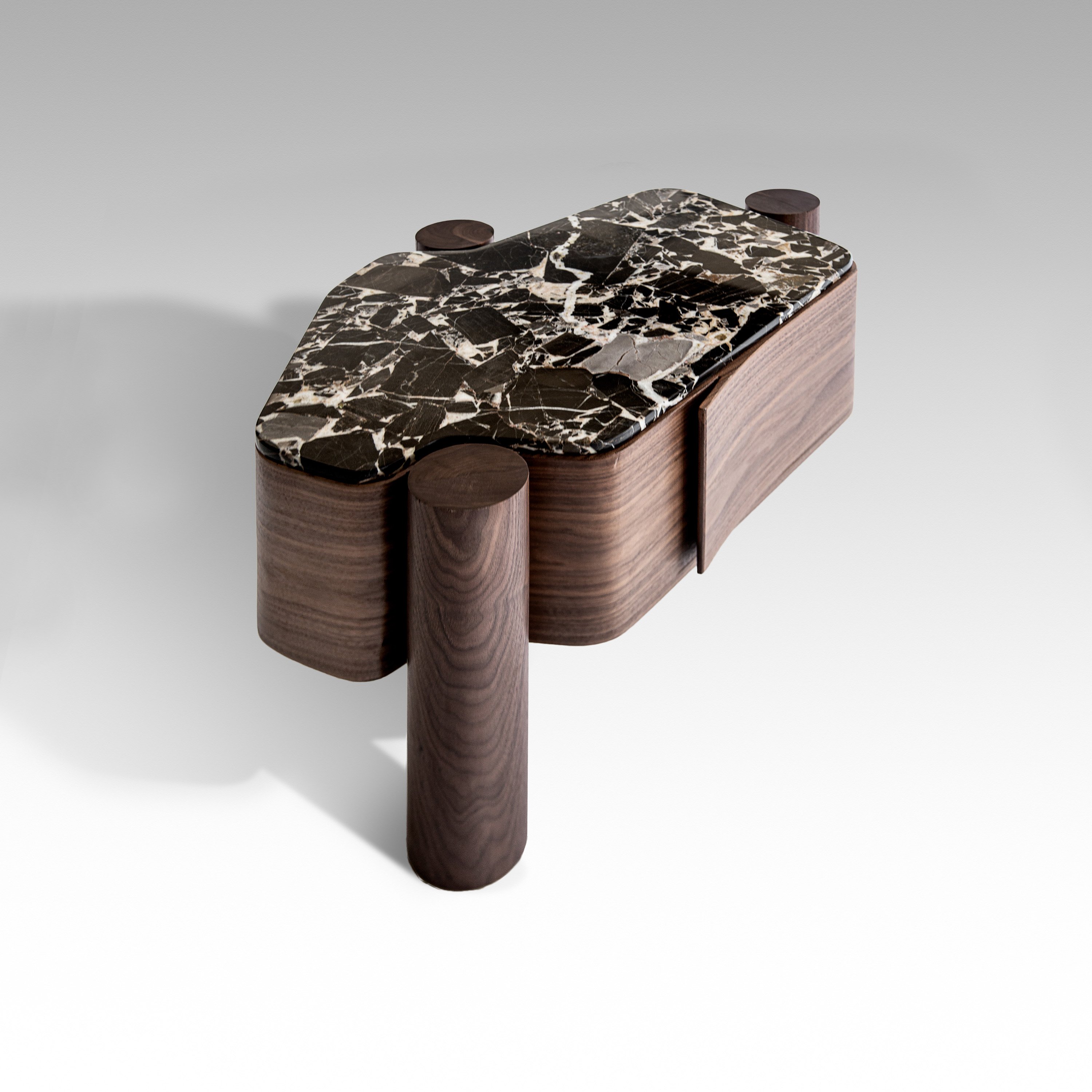 OKHA BedPedestal Villa 0A 04