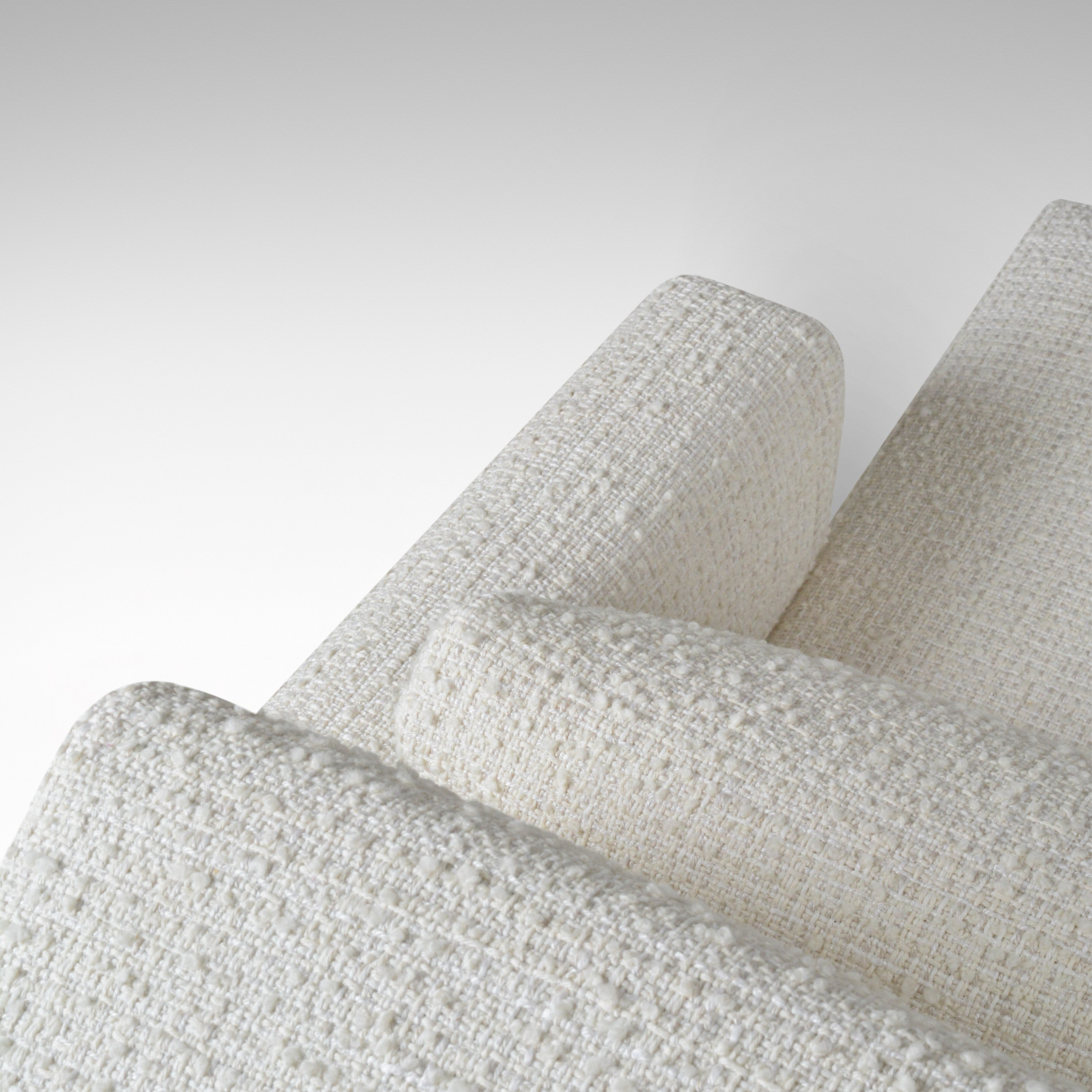 OKHA_Naut_0A_15_HR_er_gz