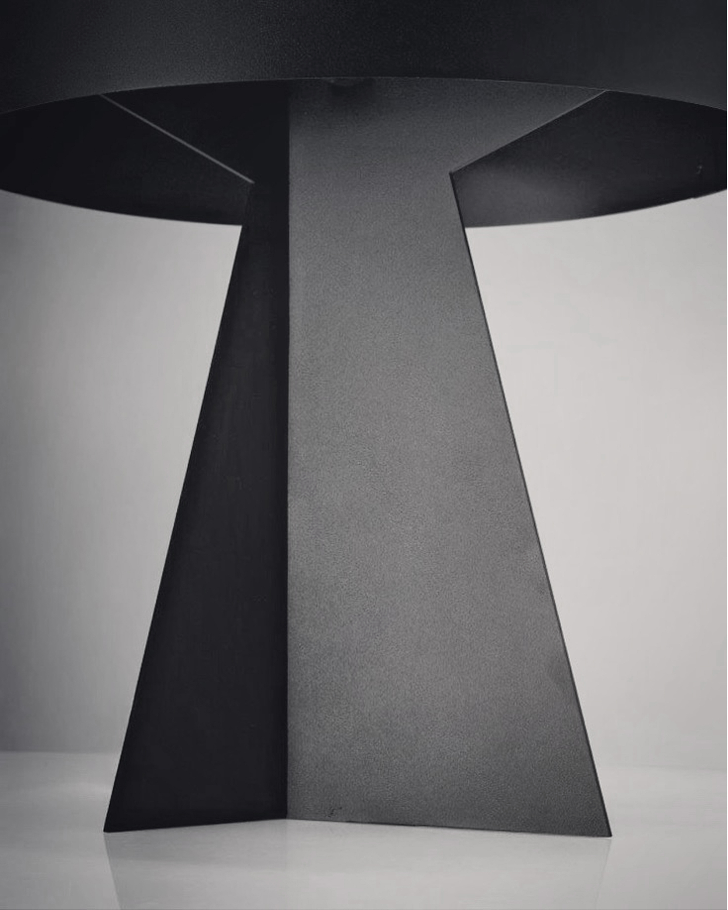 OKHA Tablelamps Law&Disorder Pr 04