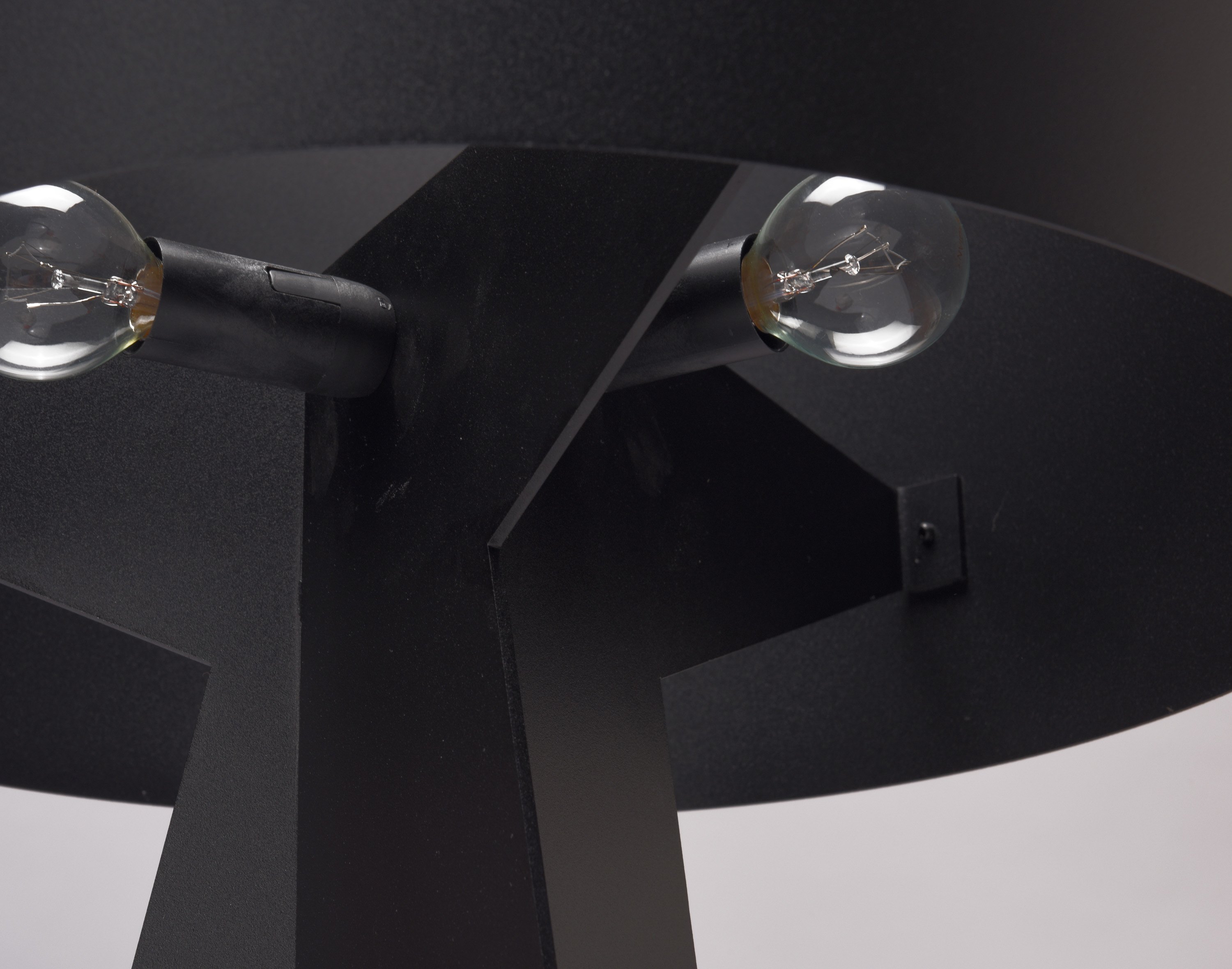 OKHA Tablelamps Law&Disorder Pr 05