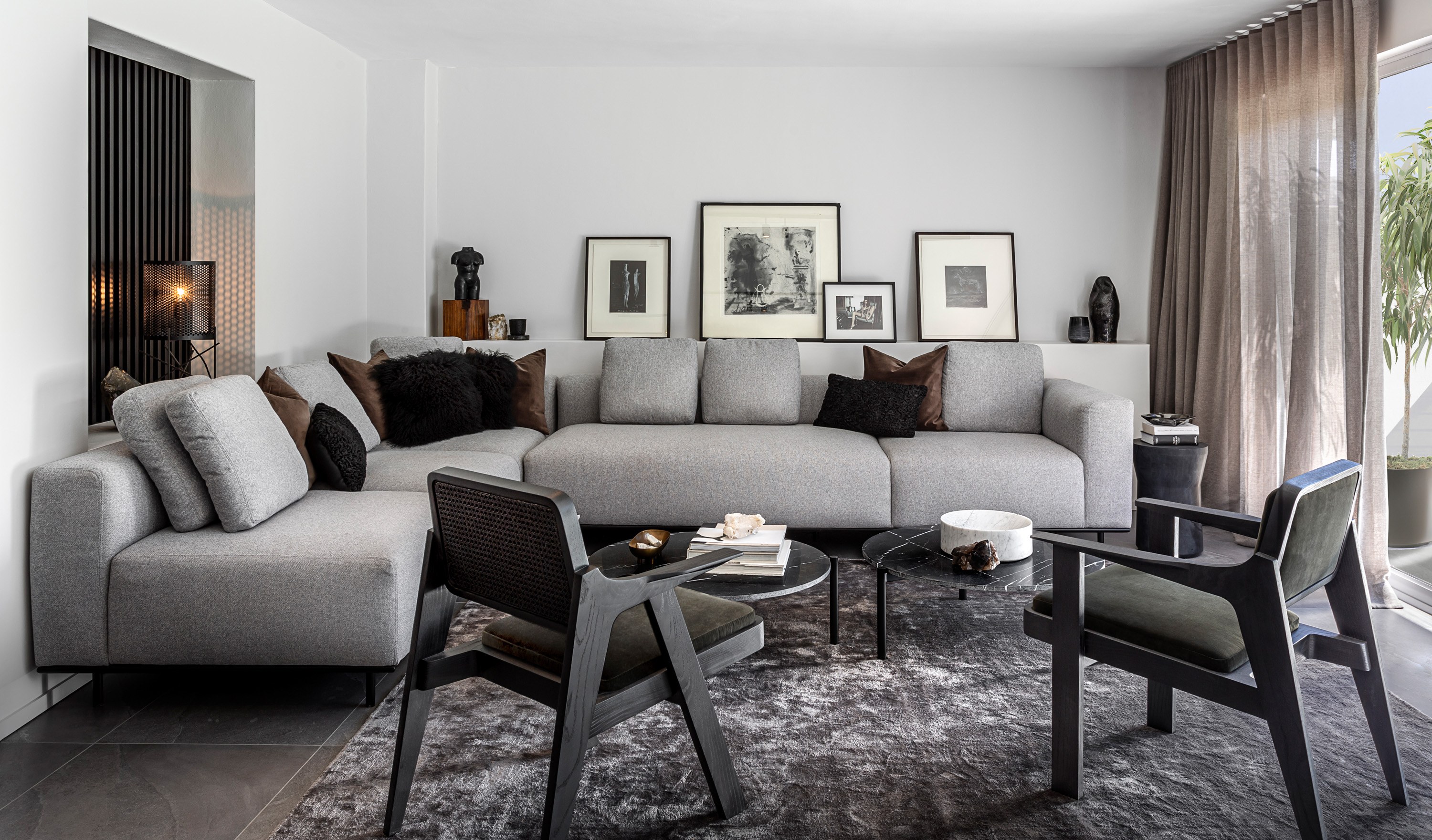 ZA Steel&Bone Int 001 001 Nv