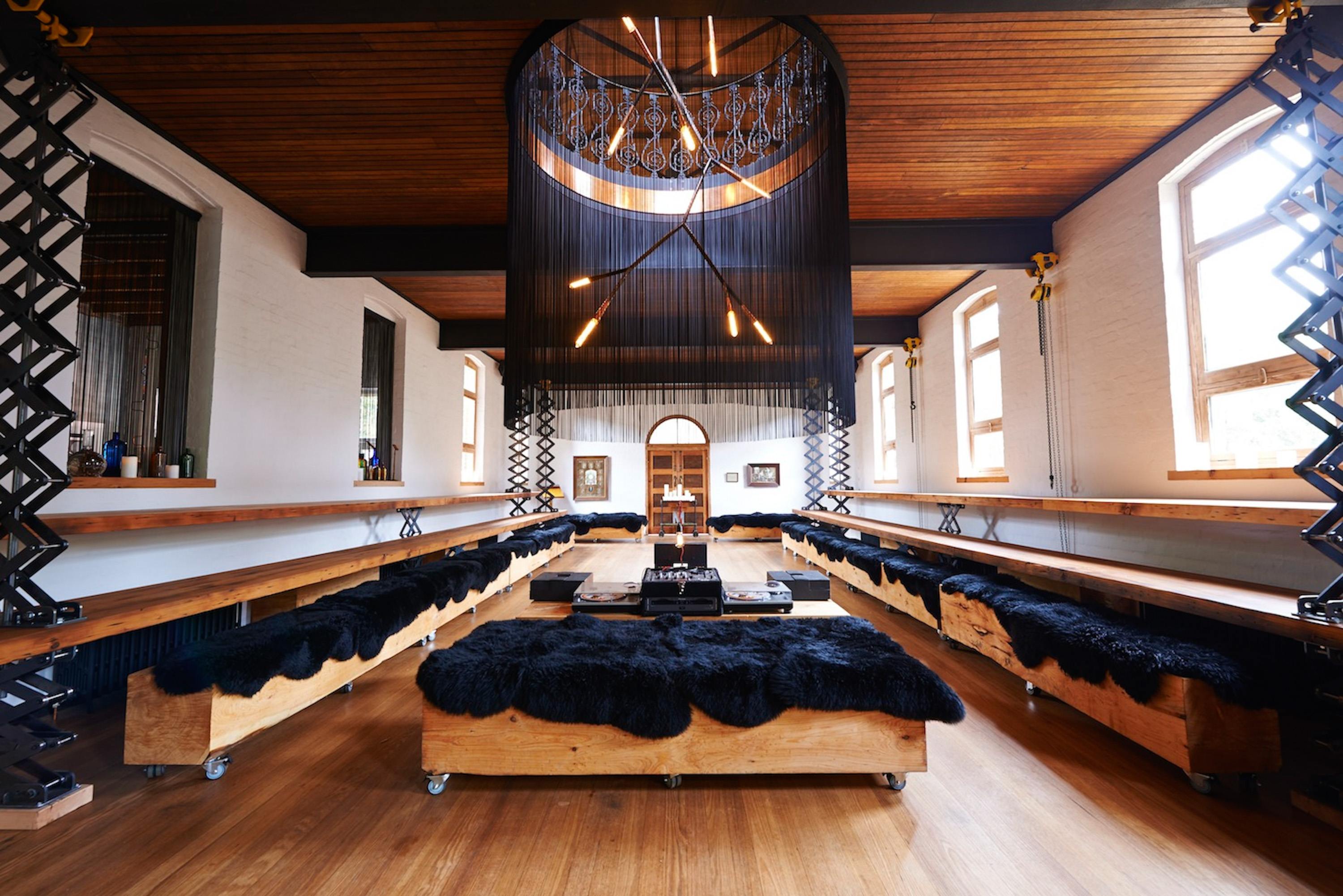 Twentieth Christopher Boots Phasmida 10