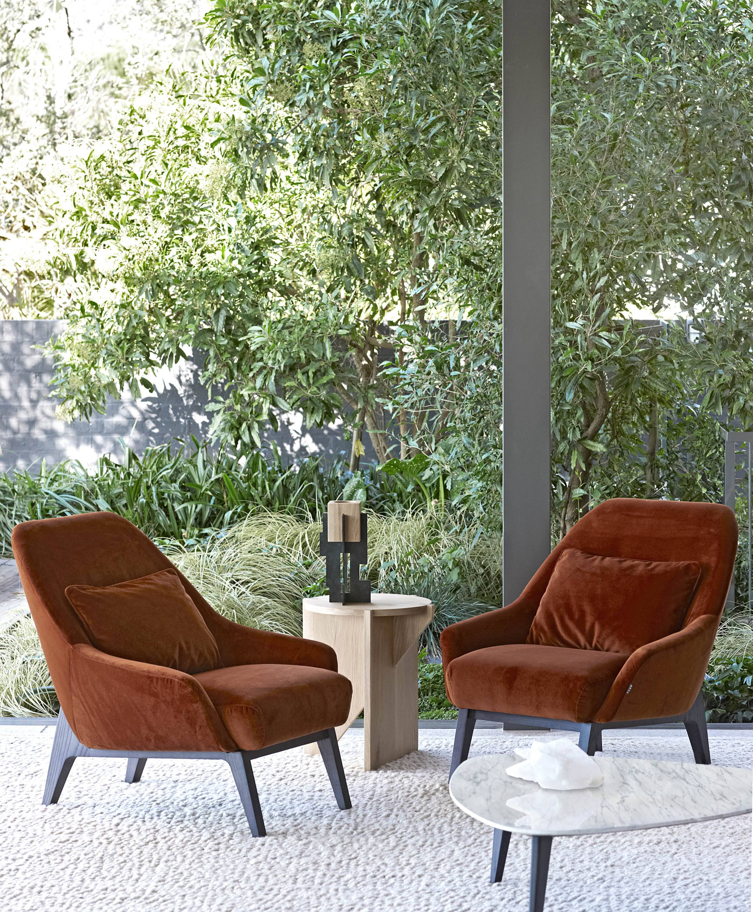 OKHA 0B Armchairs Nate 04