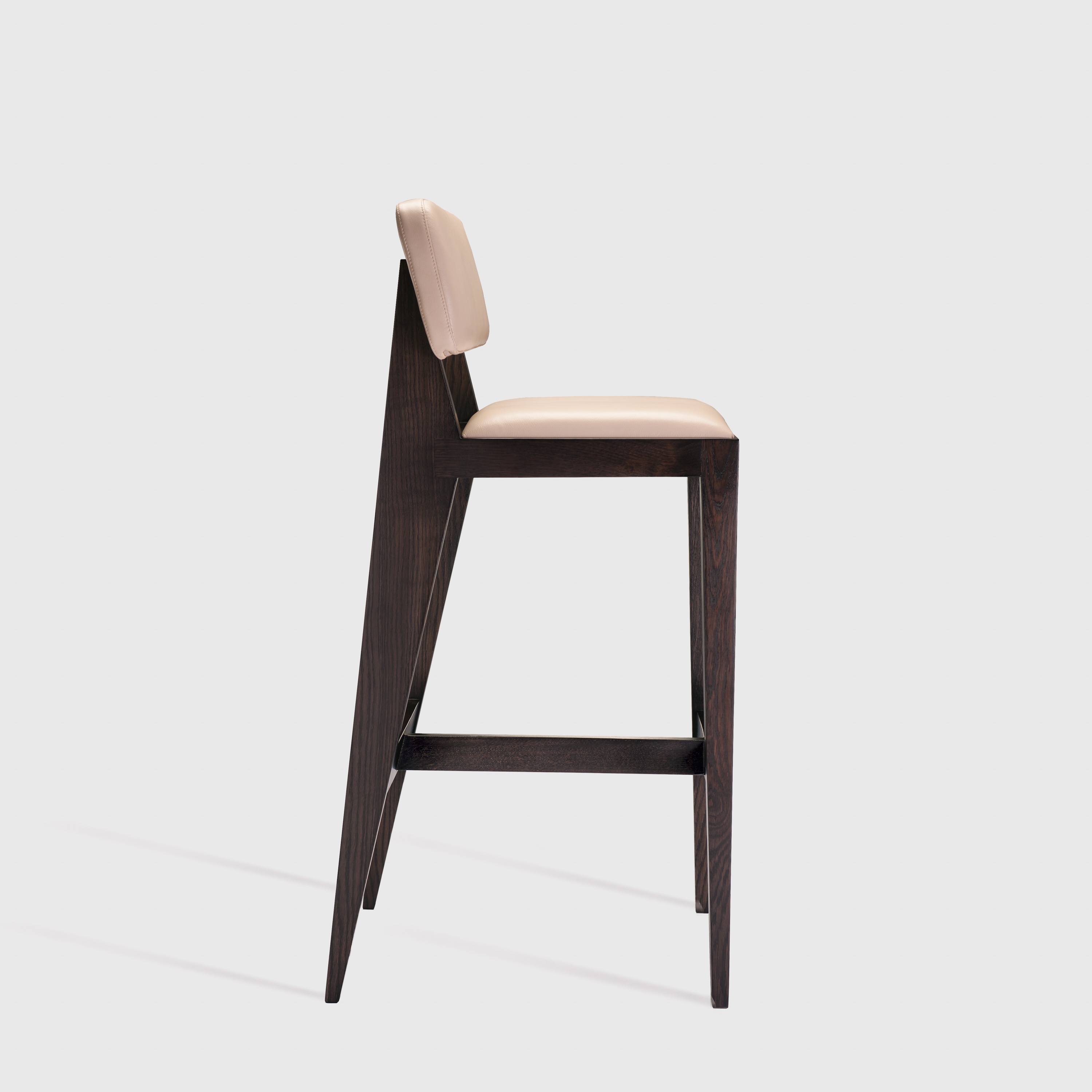 OKHA_Carlotta_Barstools_0A_01