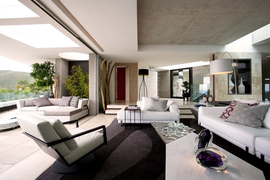 Twentieth-OKHA-STM_Full_Arm_Swivel_Armchair-01