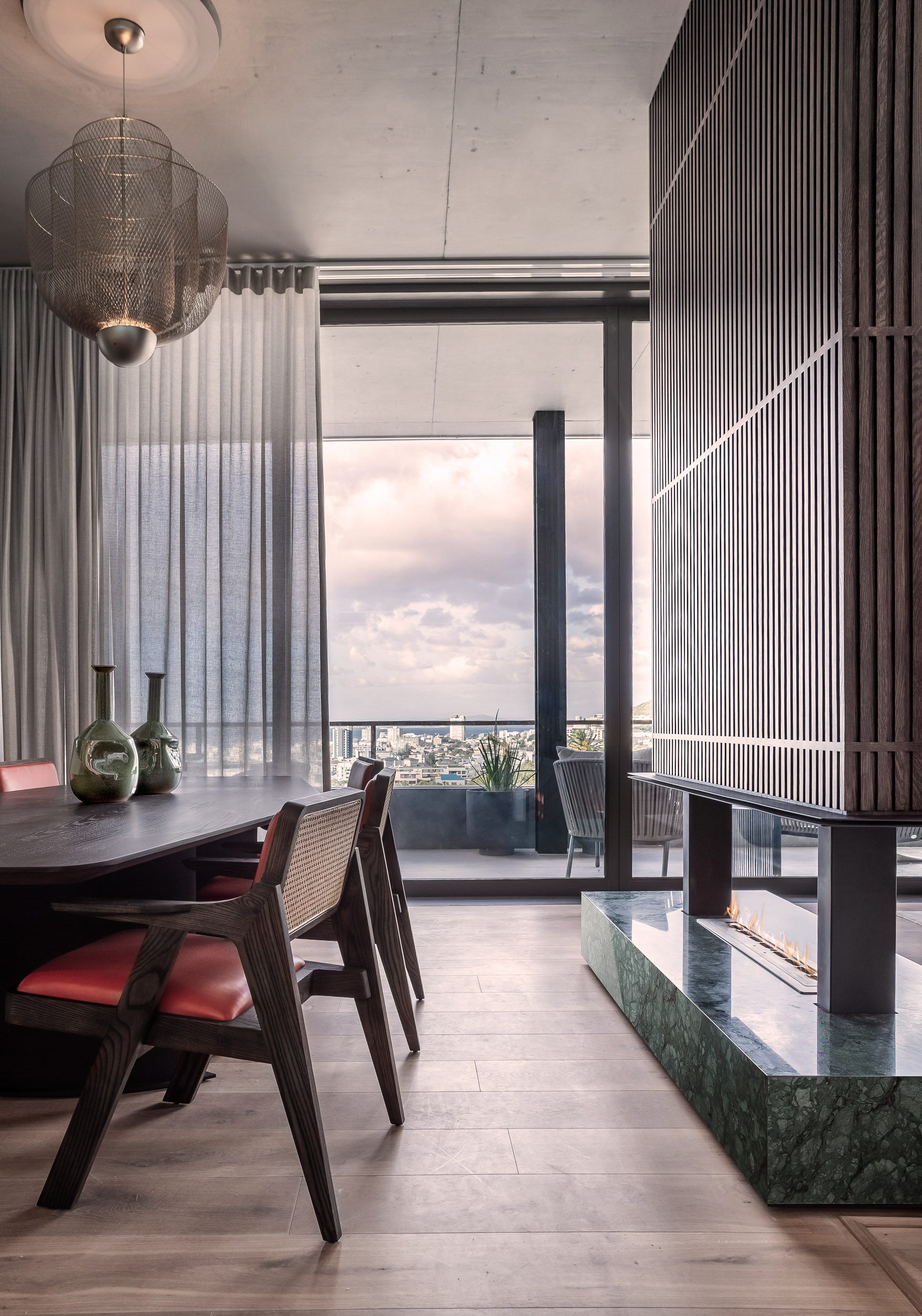 ZA AvenueLaCroix Int 002 001 Nv HR