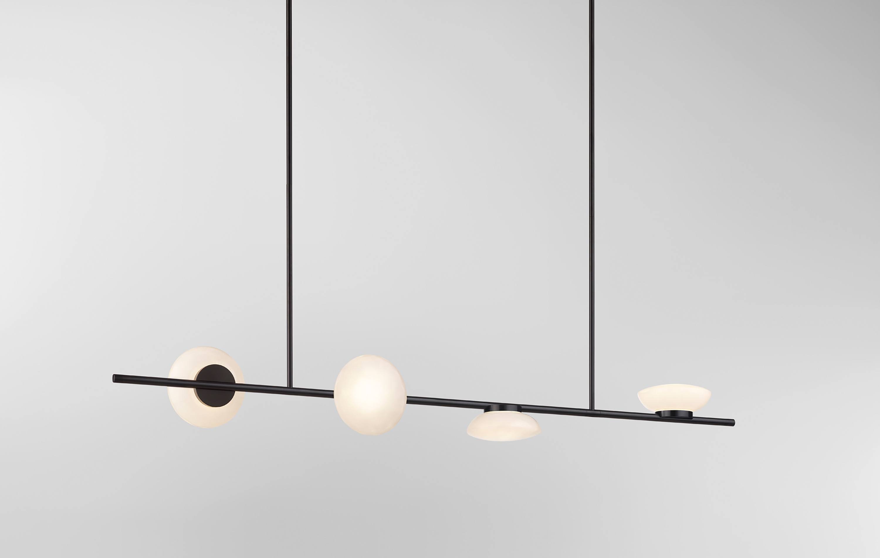 CH24S.A BLK G WHT.A 02