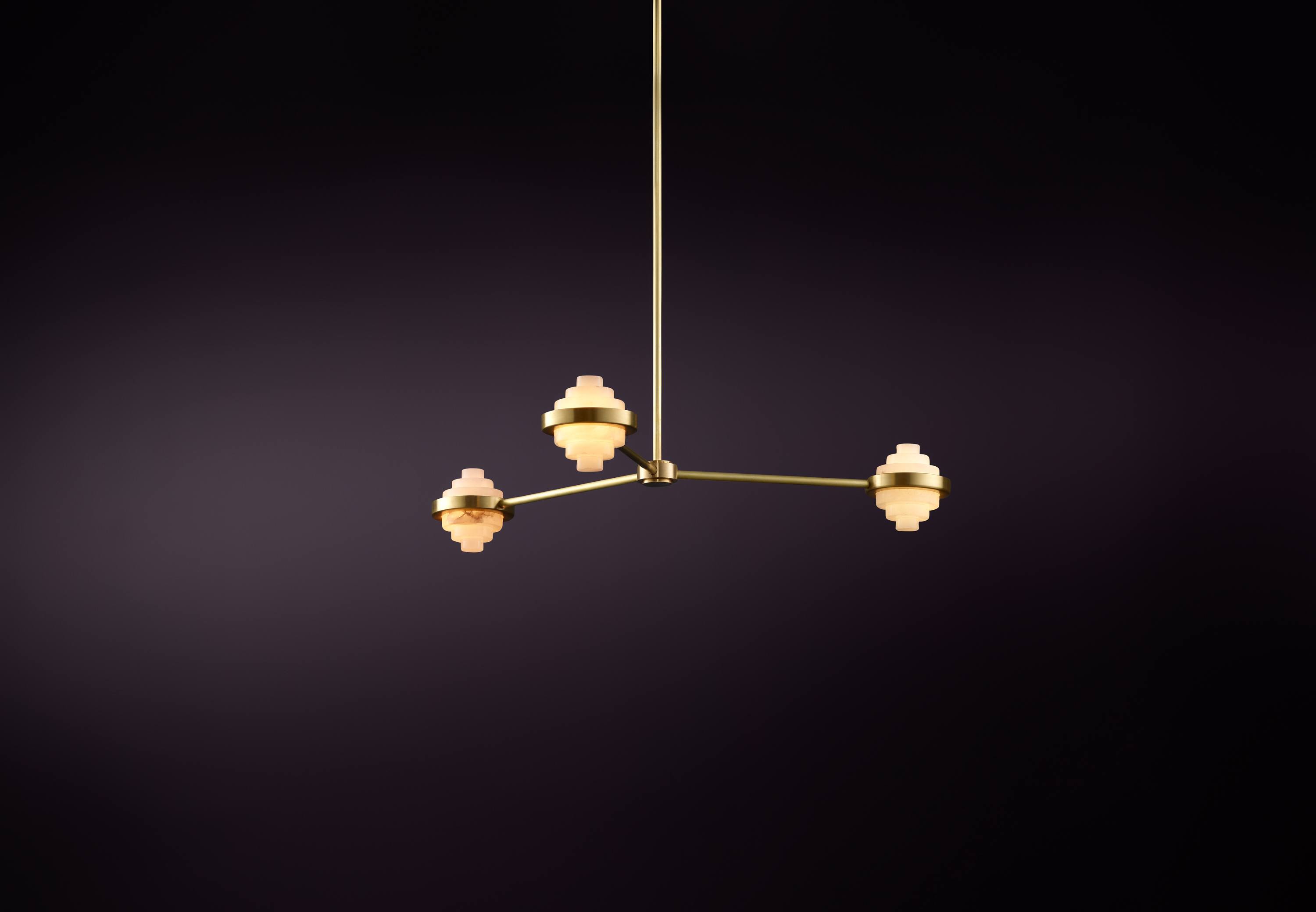 Twentieth-Christopher_Boots-Iris_Tria_Pendant-crop-01