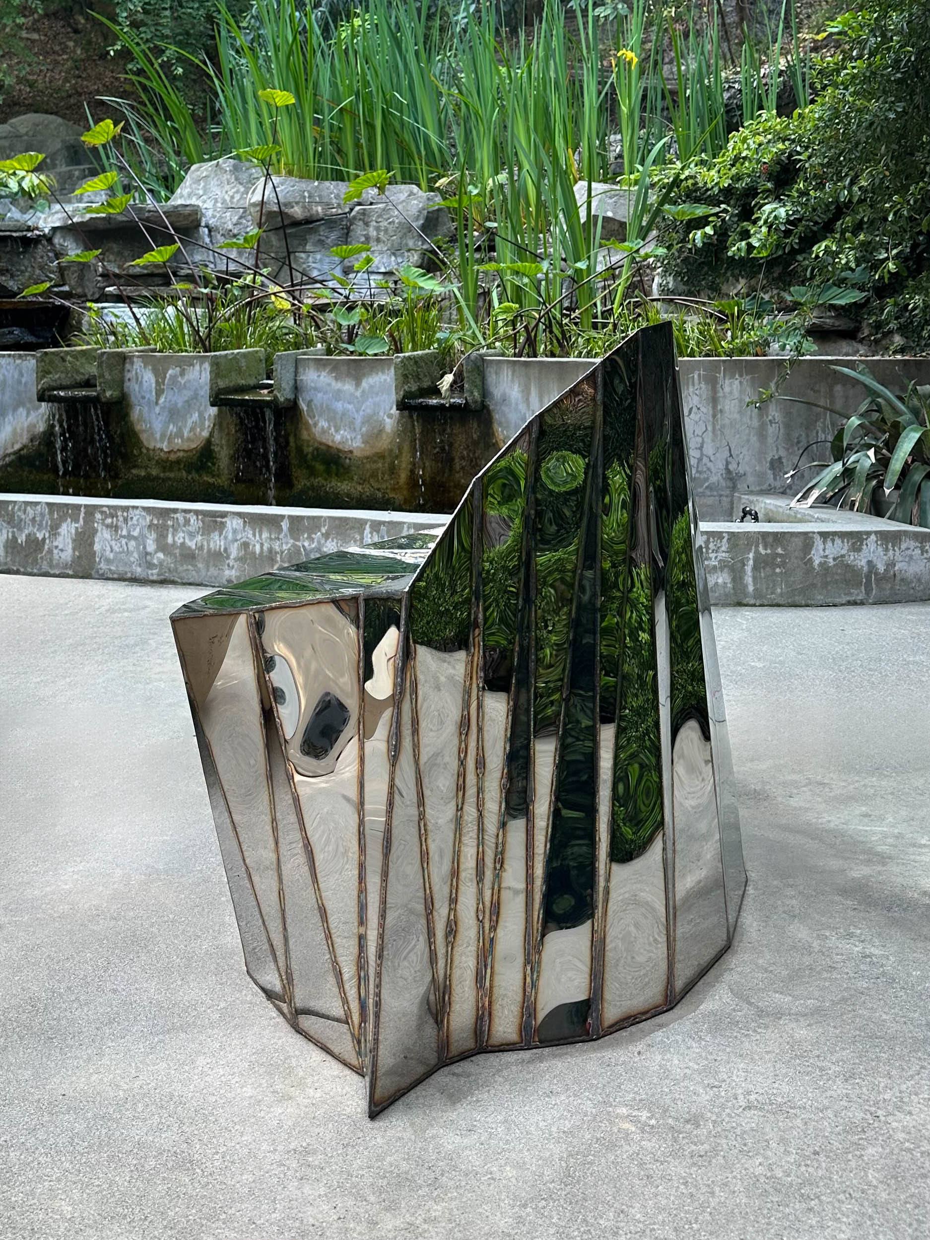 Twentieth_JulianMayor_BezierChair-3-Edit