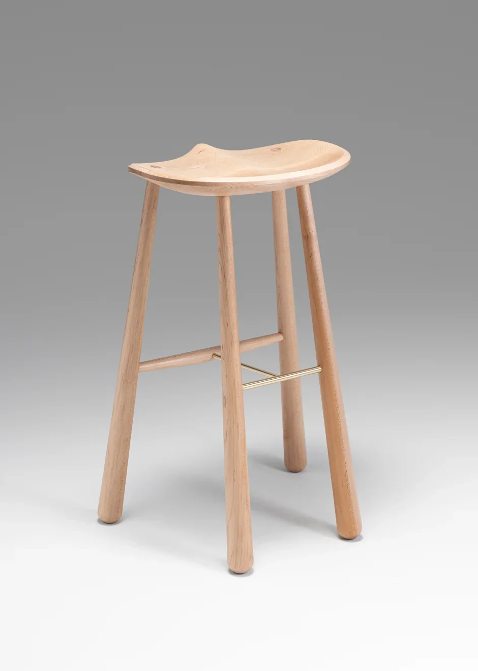 barstool_0007_210330_RollAndHill_0110_jpg