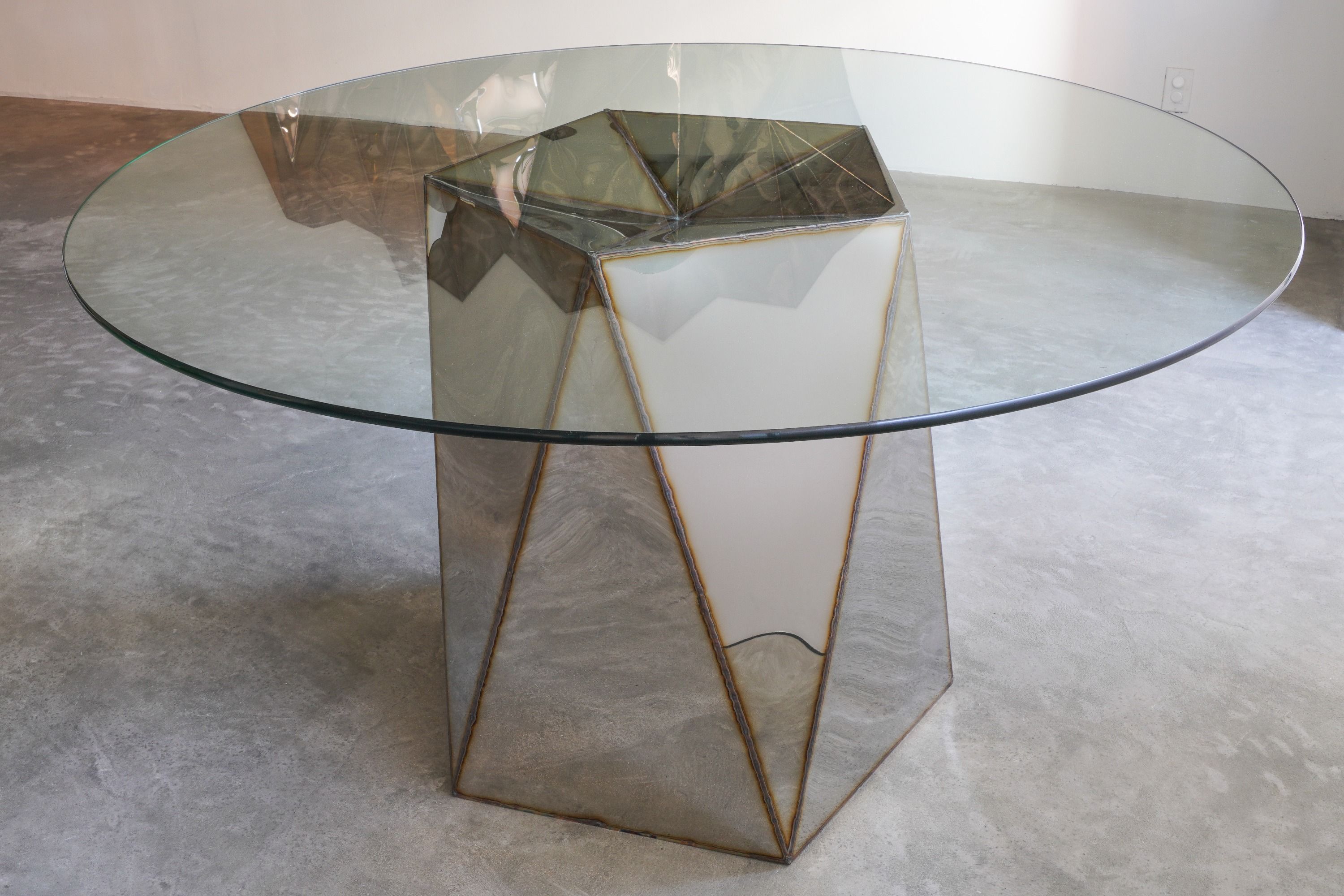 julian-mayor_penta-table-base_silver-finish_2018