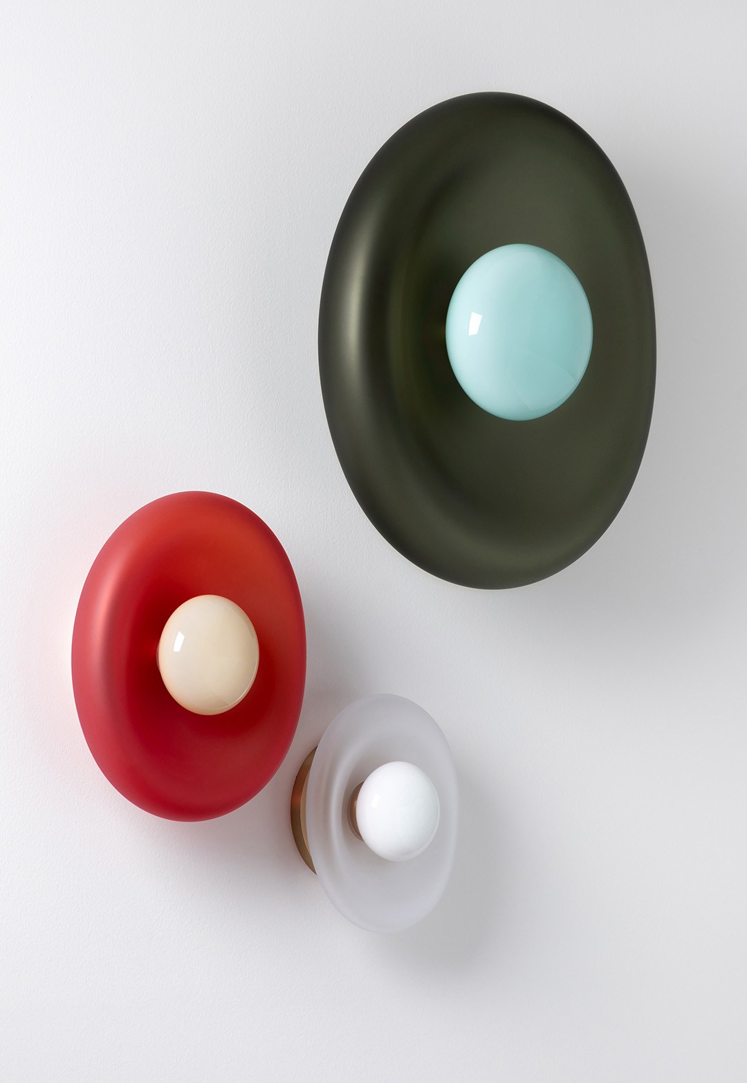 24073001_SkLO_Pillow_Sconce_Ceiling_LT230-232_03_1080