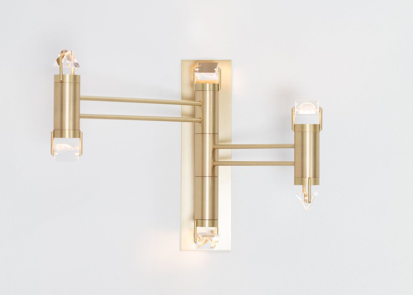 ariessconce.iii.i_bec_brittain_-_3.21.18_25473-1400-0x750x2000x1428