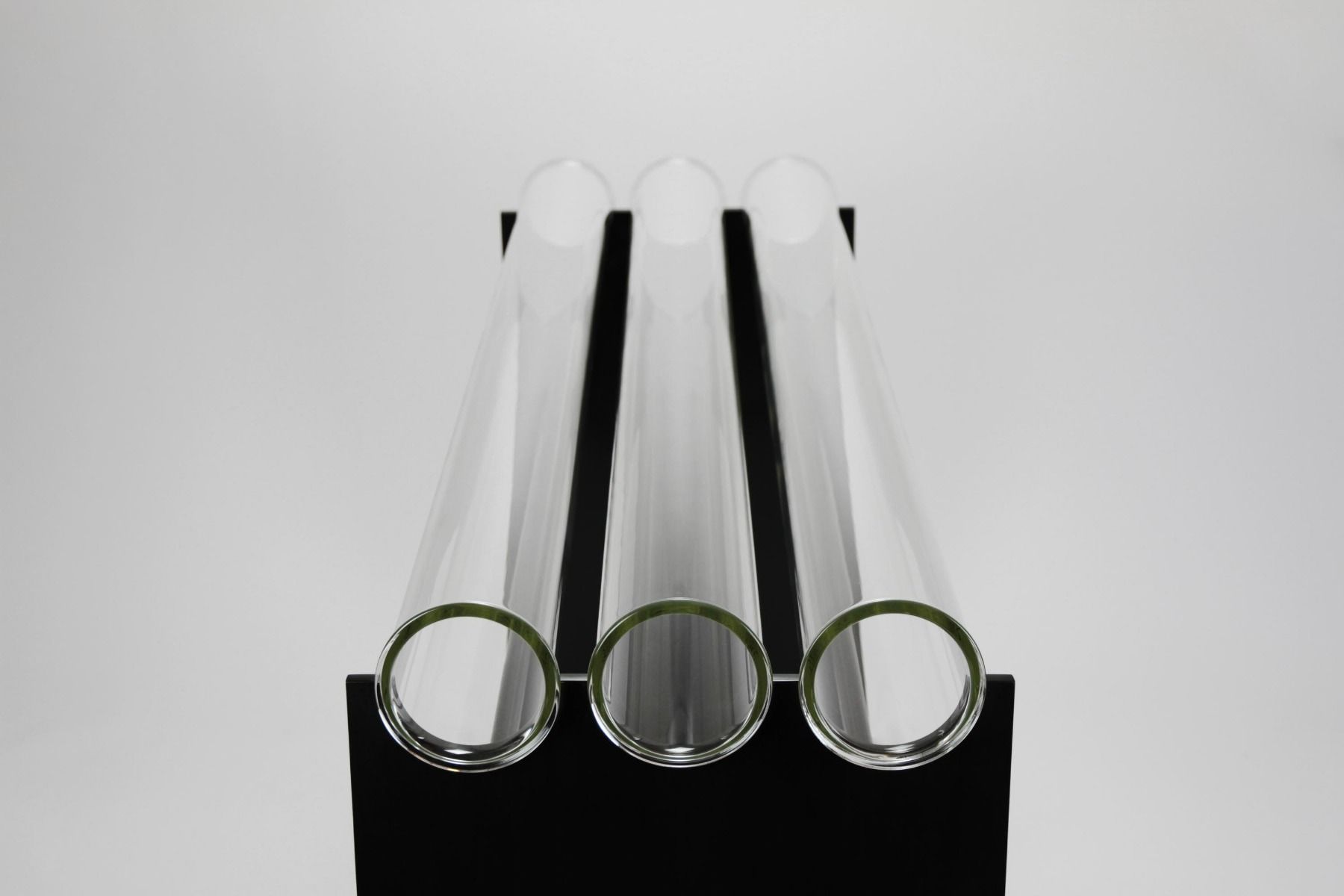 twentieth-christopher-kreiling-museum-glass-console_3_web3k72le6