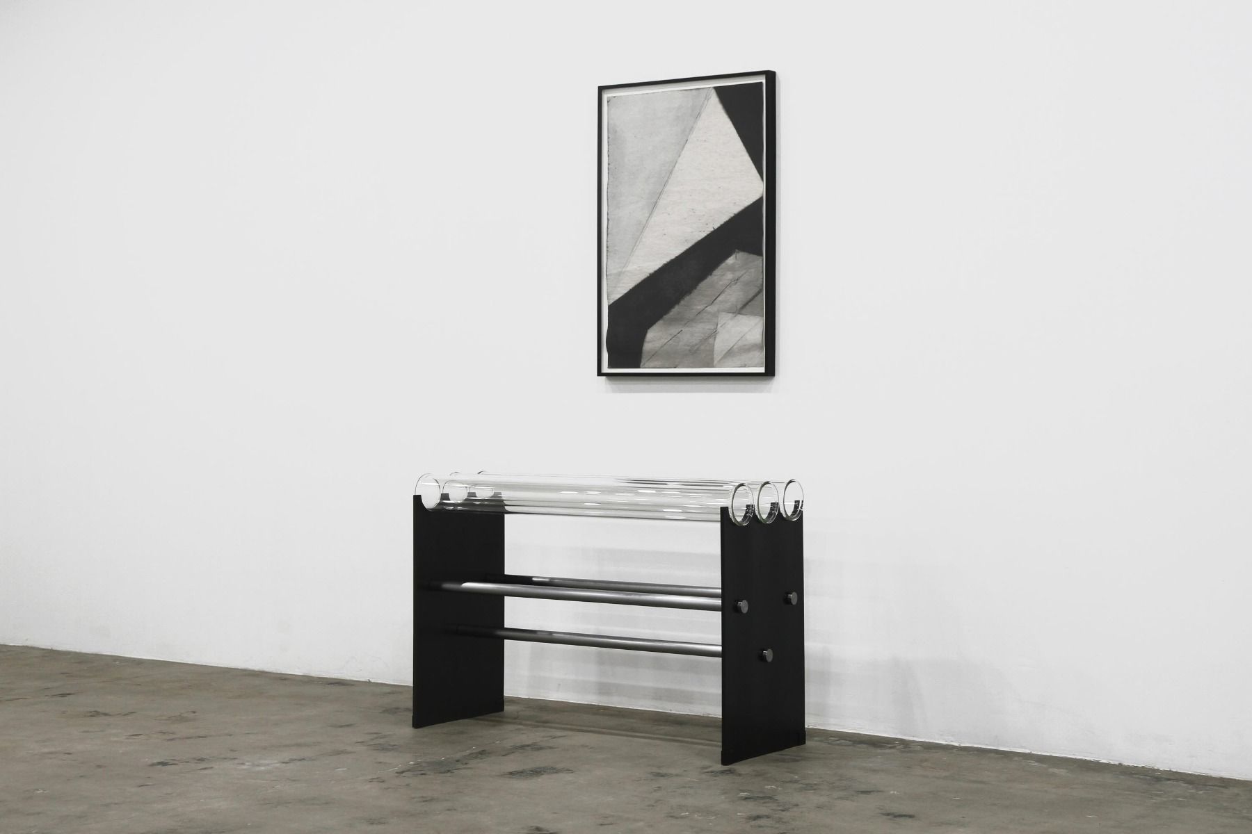 twentieth-christopher-kreiling-museum-glass-console_9_web3k72le6