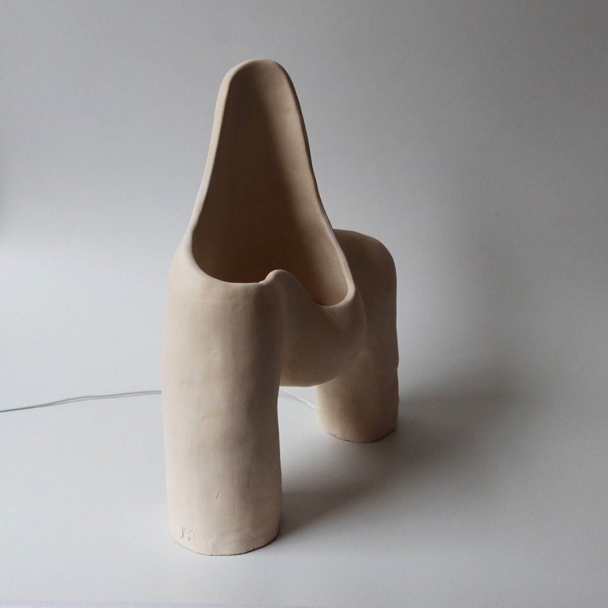 Twentieth Twentieth Jan Enrst Womb Lamp 01 05