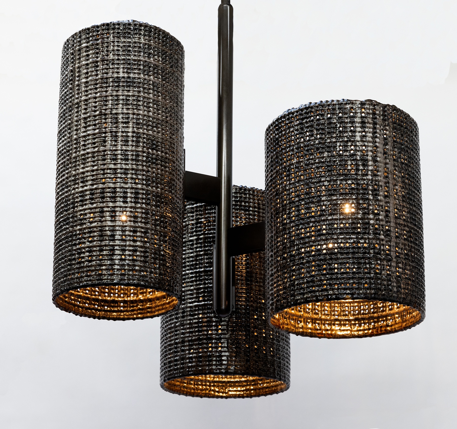 Scott-Daniel-Design_Ceramic-Lopez-Chandeliersx3-32x34_Kapnick_04